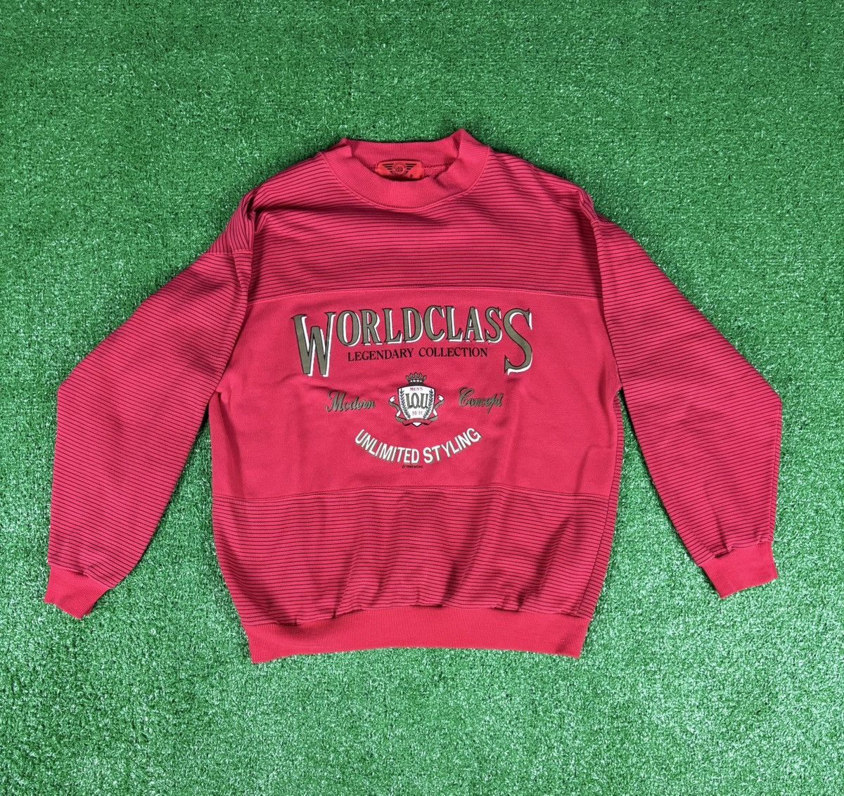 Vintage Vintage 1990 World Class Crewneck Sweatshirt Size US L / EU 52-54 / 3 - 1 Thumbnail