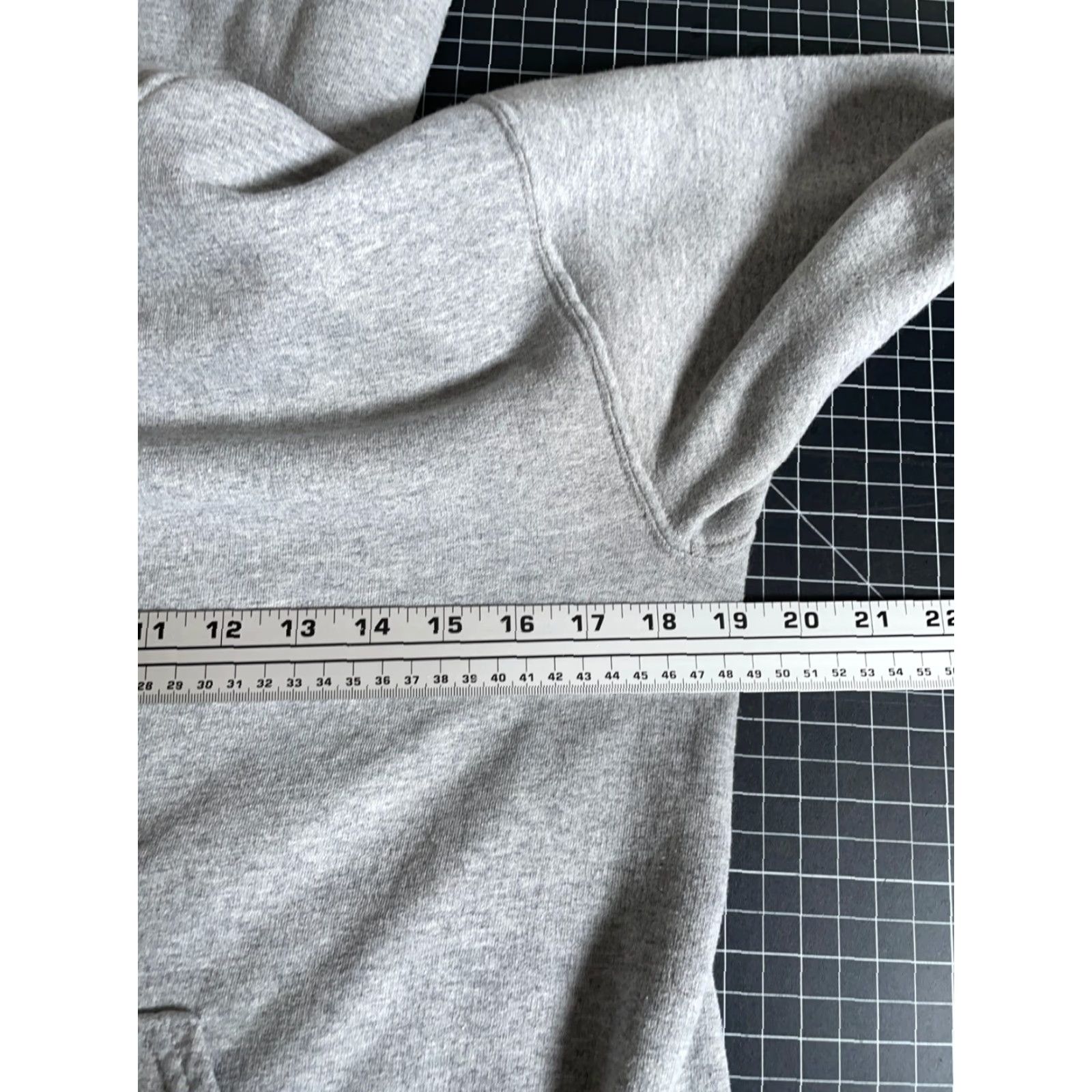 Vintage VINTAGE 90s Pullover Hoodie Shirt Adult Small Heather Gray Cotton Polyester Fleece Logo Tubular Lightweight Size US S / EU 44-46 / 1 - 5 Thumbnail