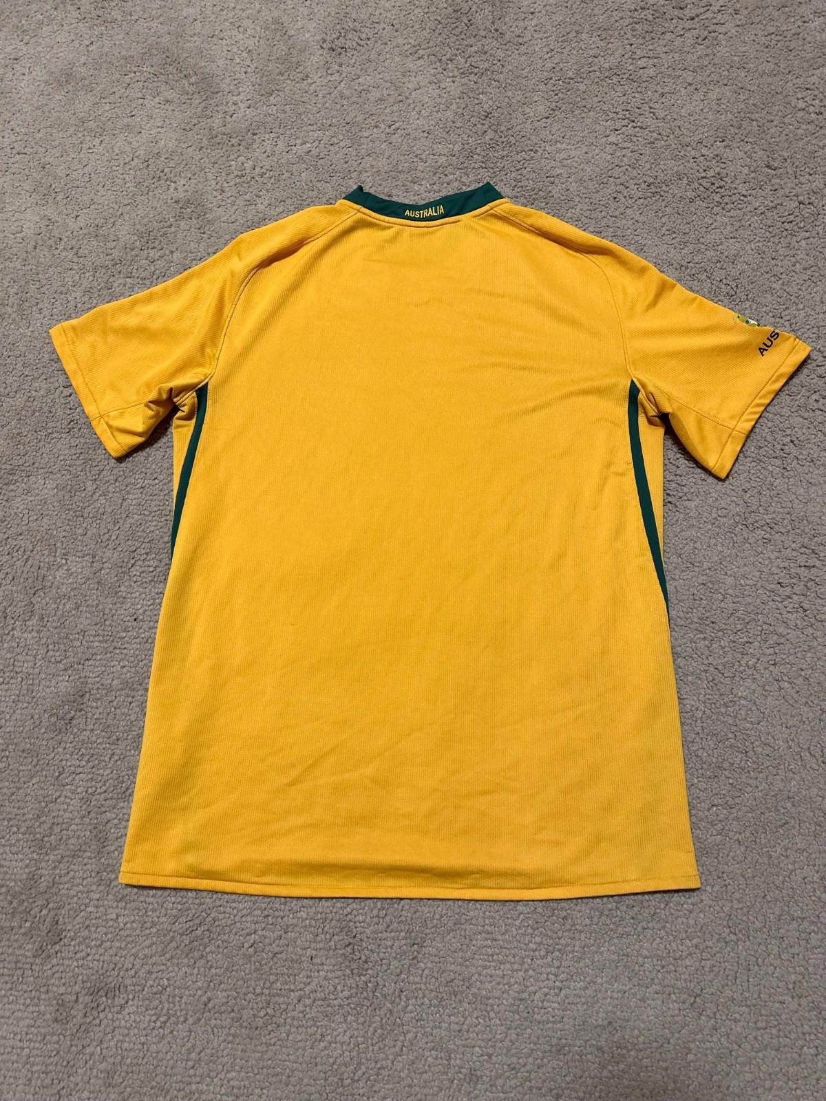 Nike AUSTRALIA 2008 2009 HOME FOOTBALL SHIRT SOCCER JERSEY NIKE Size US L / EU 52-54 / 3 - 9 Thumbnail