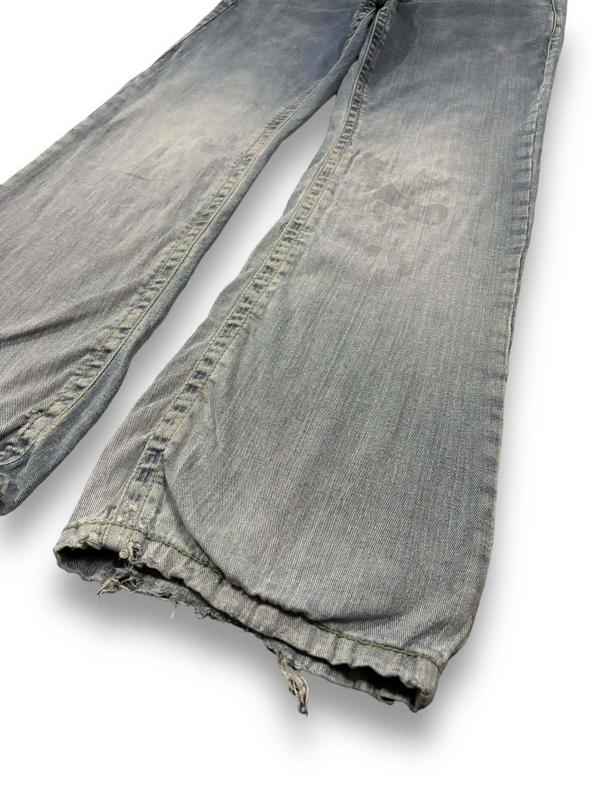 Hysteric Glamour Vintage Japanese Brand Faded Stretch Flare Leg Ripped Jeans Size US 32 / EU 48 - 10 Thumbnail
