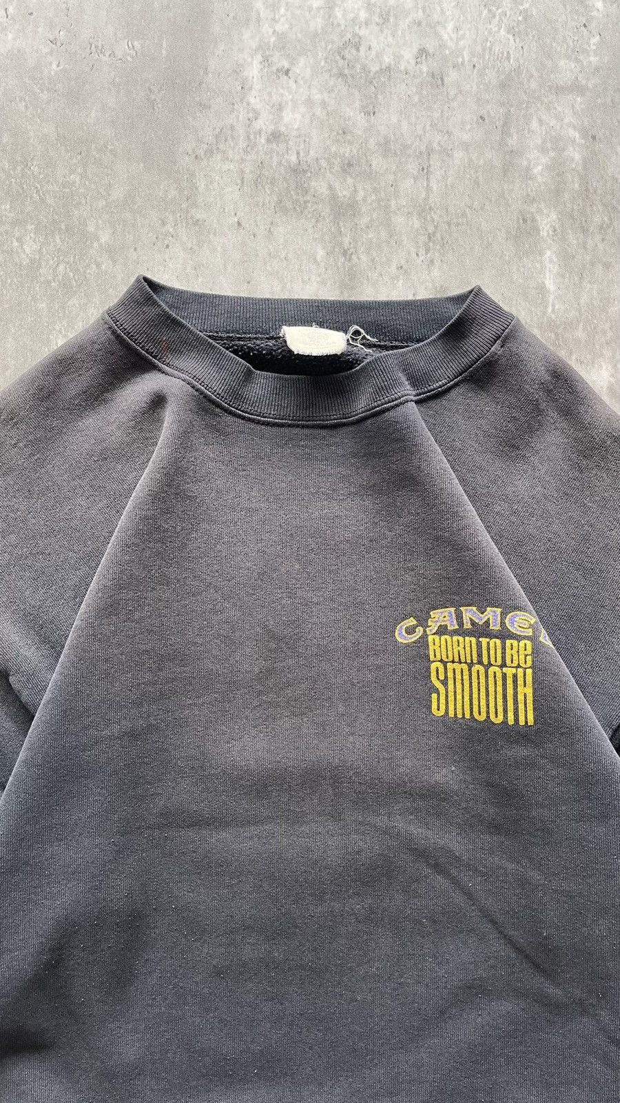 Russell Athletic × Vintage VINTAGE 1990S FADED CAMEL SWEATSHIRT Size US M / EU 48-50 / 2 - 3 Thumbnail