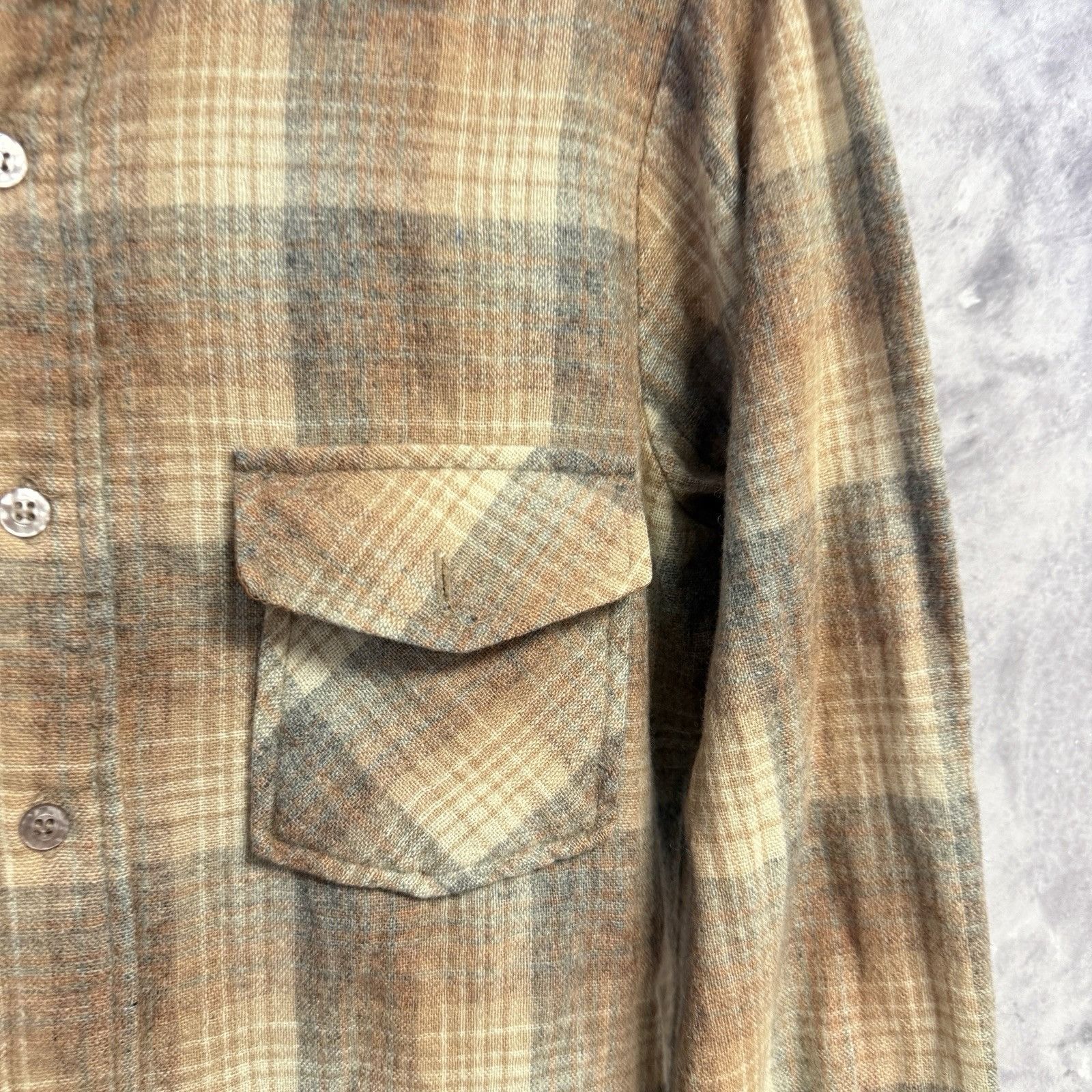 Vintage Vintage Bellmont Wool Flannel Shirt Mens Small Plaid Long Sl Size US S / EU 44-46 / 1 - 3 Thumbnail