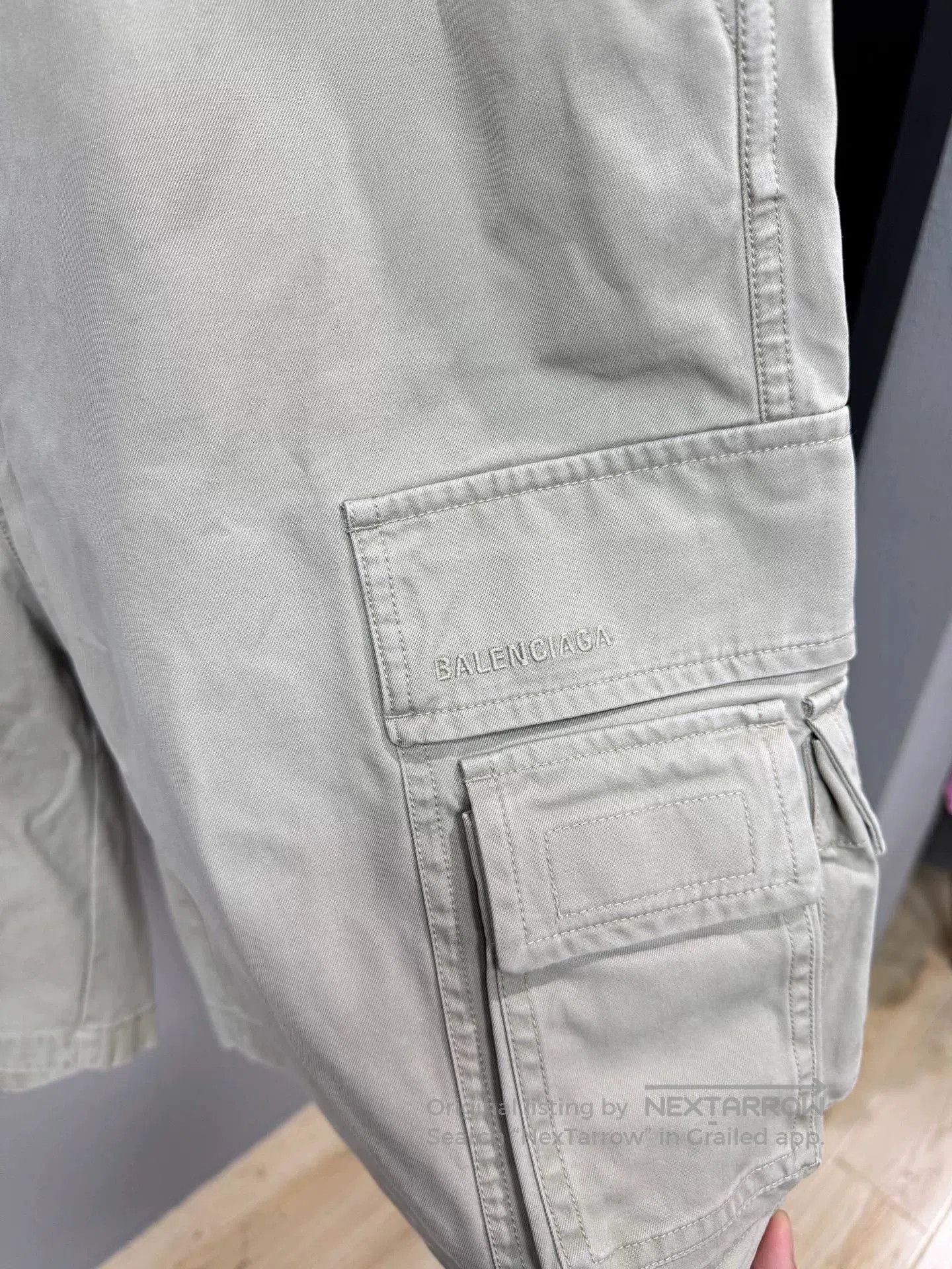 Balenciaga Balenciaga Beige Cargo Shorts Size 50. Size US 40 / EU 56 - 3 Thumbnail