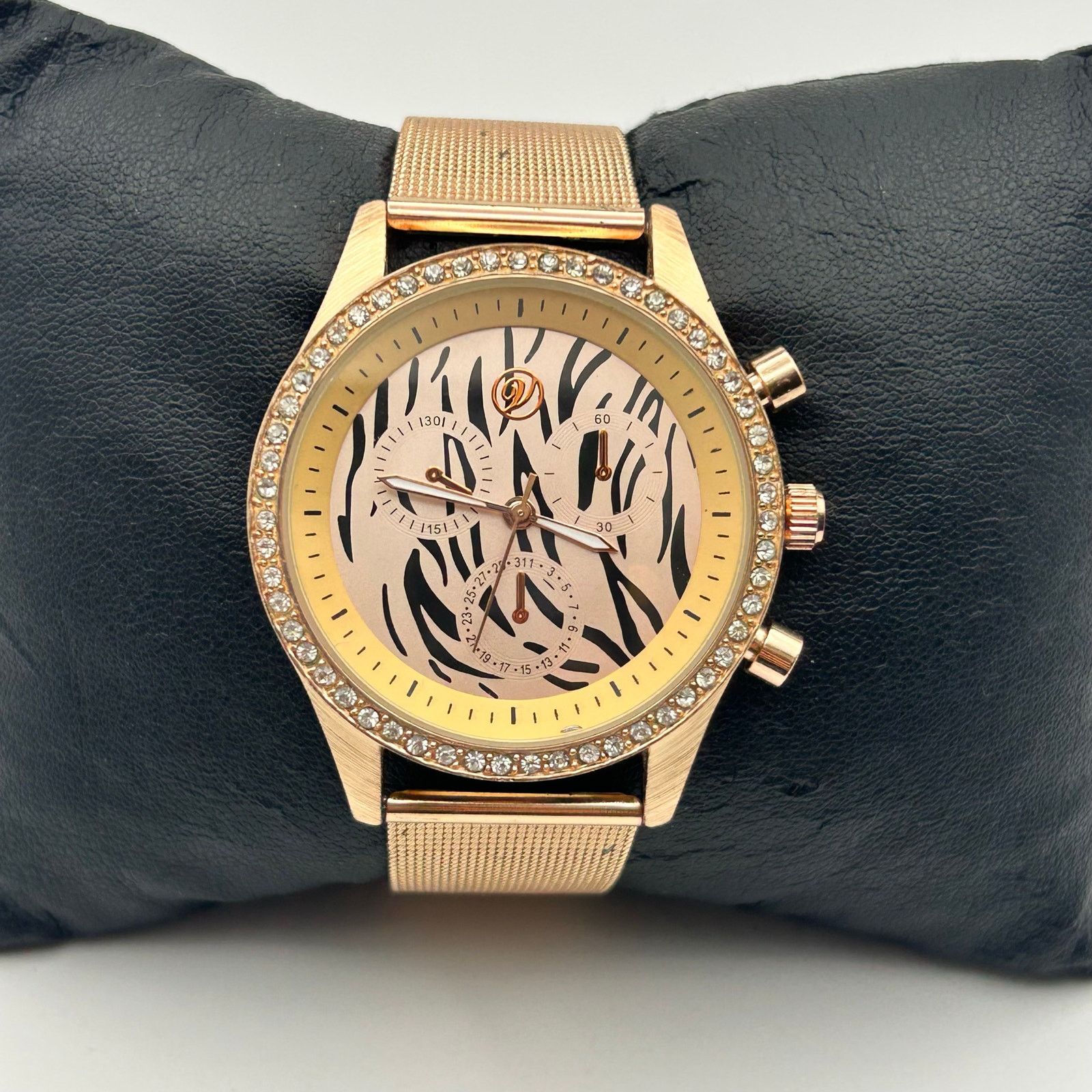 Other Animal Print Crystal and Gold Metal Face Watch Gold MeshBand Size ONE SIZE - 1 Thumbnail