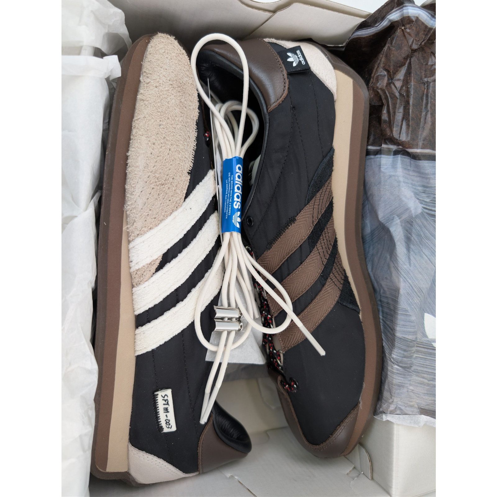 Adidas × Song For The Mute o1rshd1 Country OG sneakers in Black Wonder Beige Size US 11 / EU 44 - 20 Thumbnail