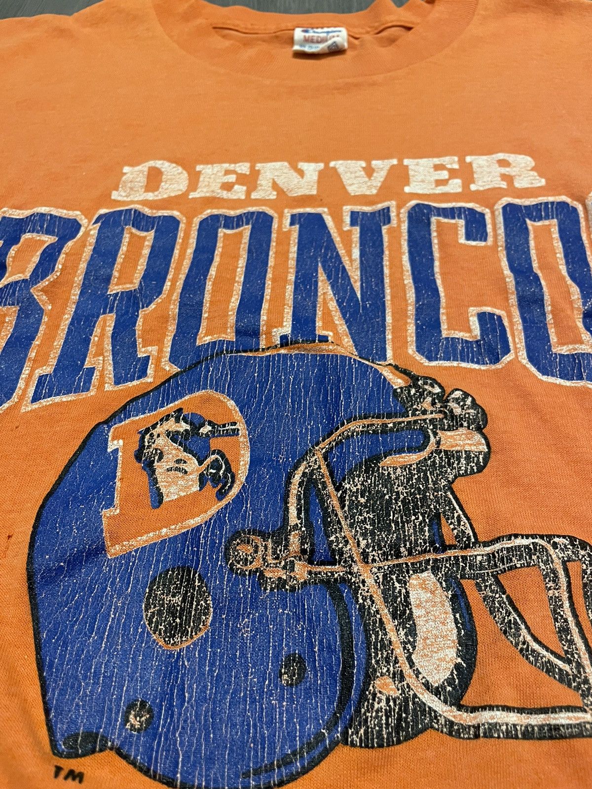 Champion × NFL × Vintage Vintage Champion “Denver Broncos” T-shirt (Sz. M) Size US M / EU 48-50 / 2 - 5 Thumbnail