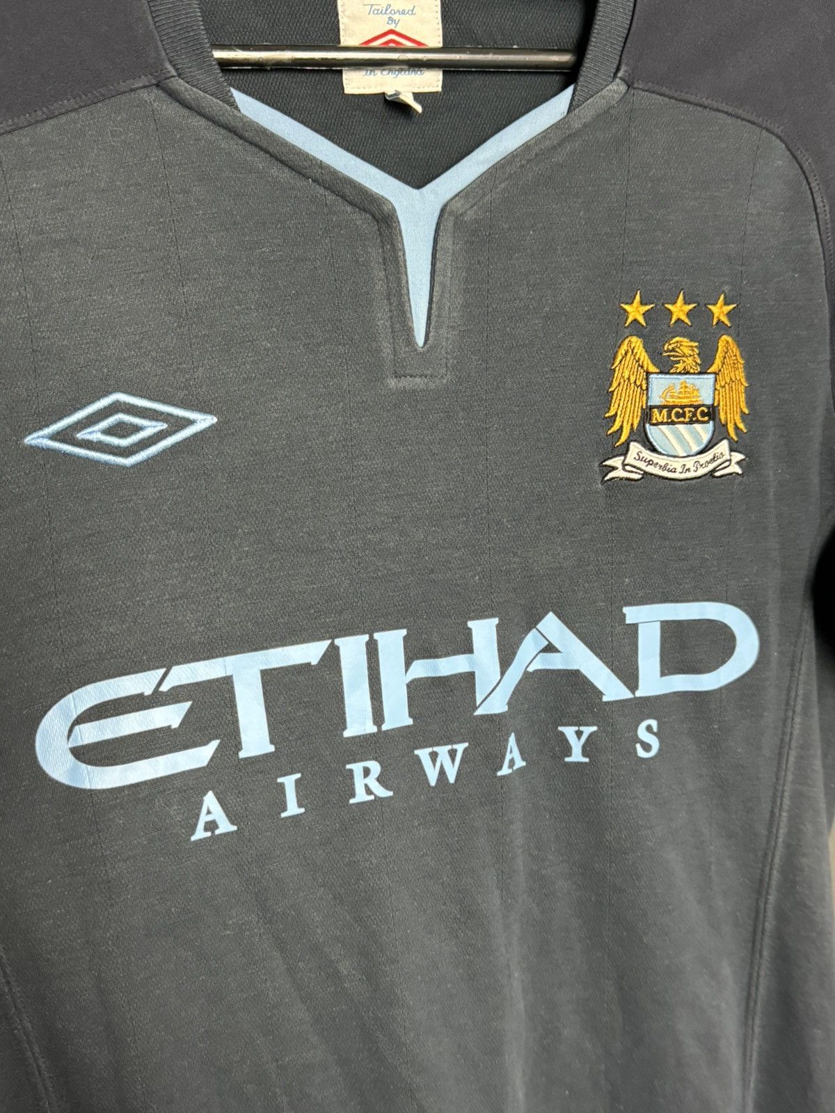 Umbro Manchester City 10/11 Away Nasri Football Jersey Size US M / EU 48-50 / 2 - 4 Thumbnail