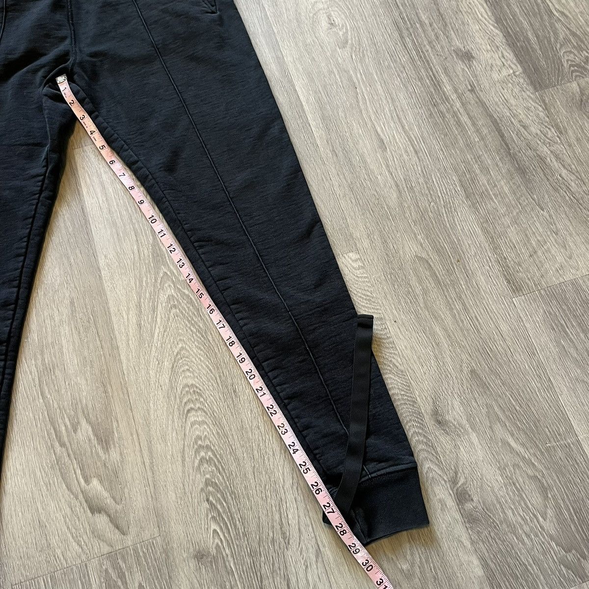 Helmut Lang Helmut Lang Black Skinny Sweatpants Size Small Men’s Size US 29 - 8 Thumbnail