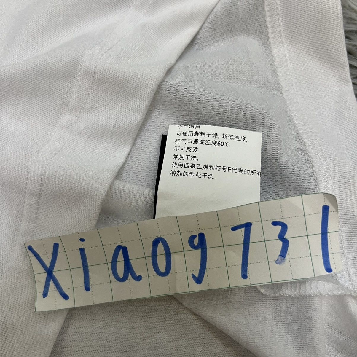 Vetements Vetements FW16 “You Fuck’n Asshole” Padded Shoulder T-Shirt Size US S / EU 44-46 / 1 - 13 Thumbnail
