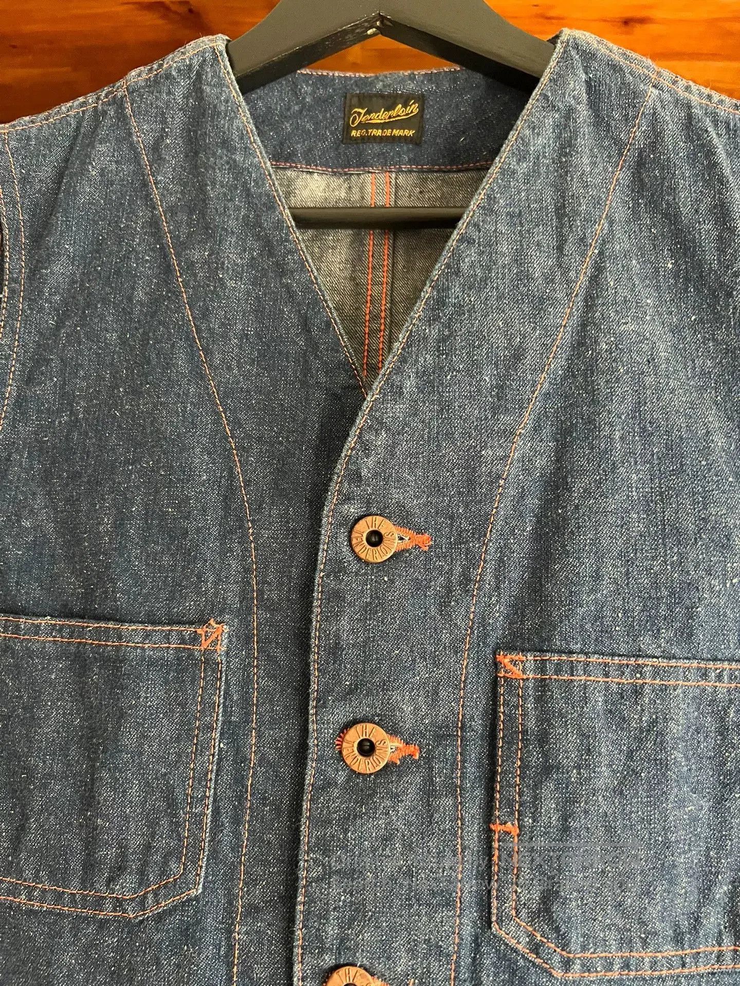 Japanese Brand denim work vest with copper buttons. Size US S / EU 44-46 / 1 - 5 Thumbnail
