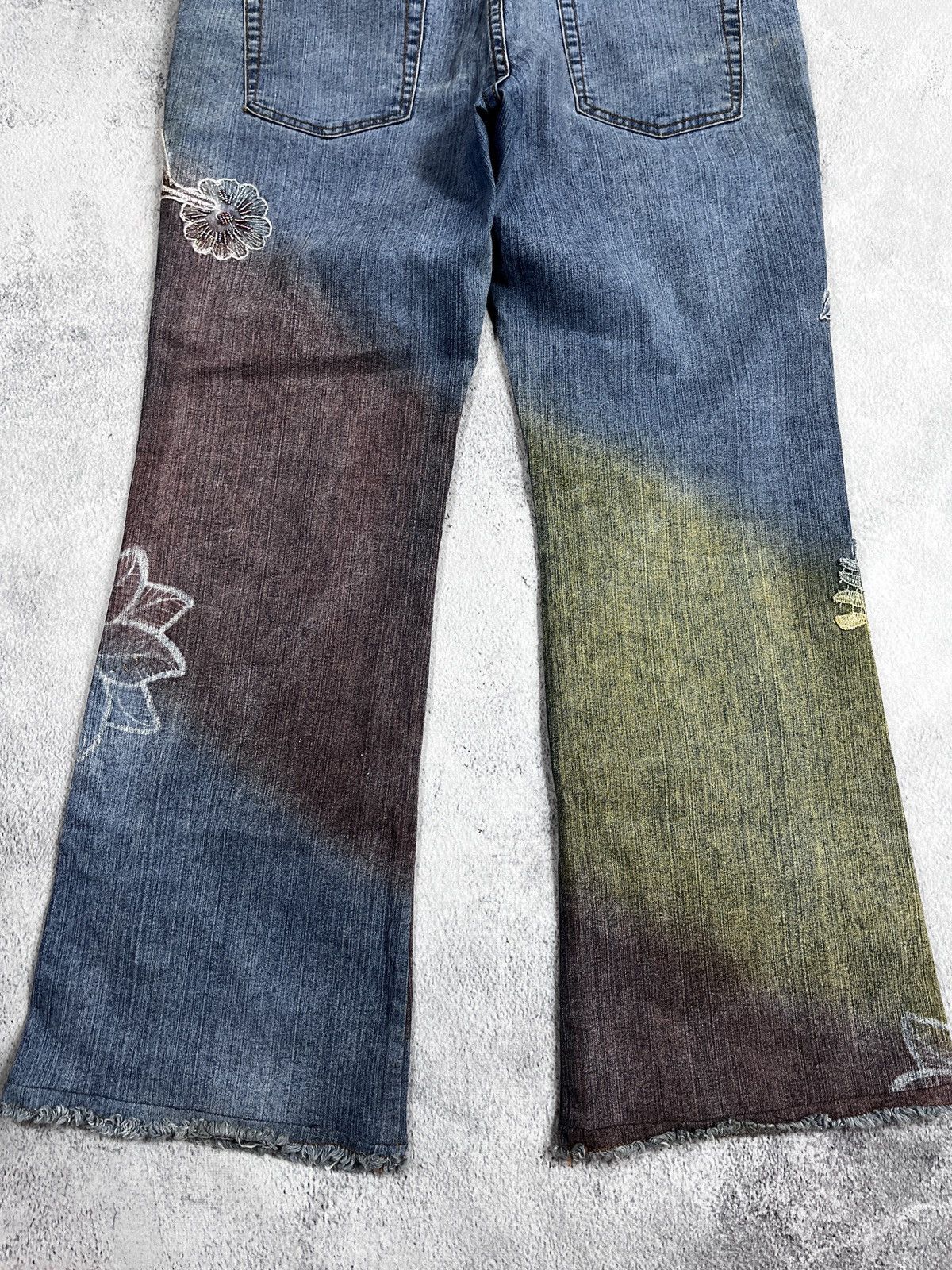 Japanese Brand × Vintage VintageY2K Flared low rise patchwork faded bootcut jeans Size 29" - 9 Thumbnail