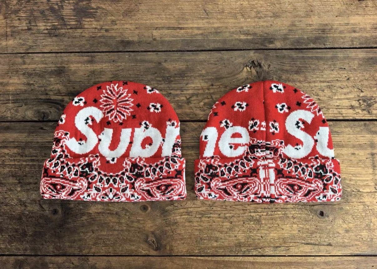 Supreme Supreme Unisex Paisley Beanie for Couple Matching J46 Size ONE SIZE - 6 Thumbnail