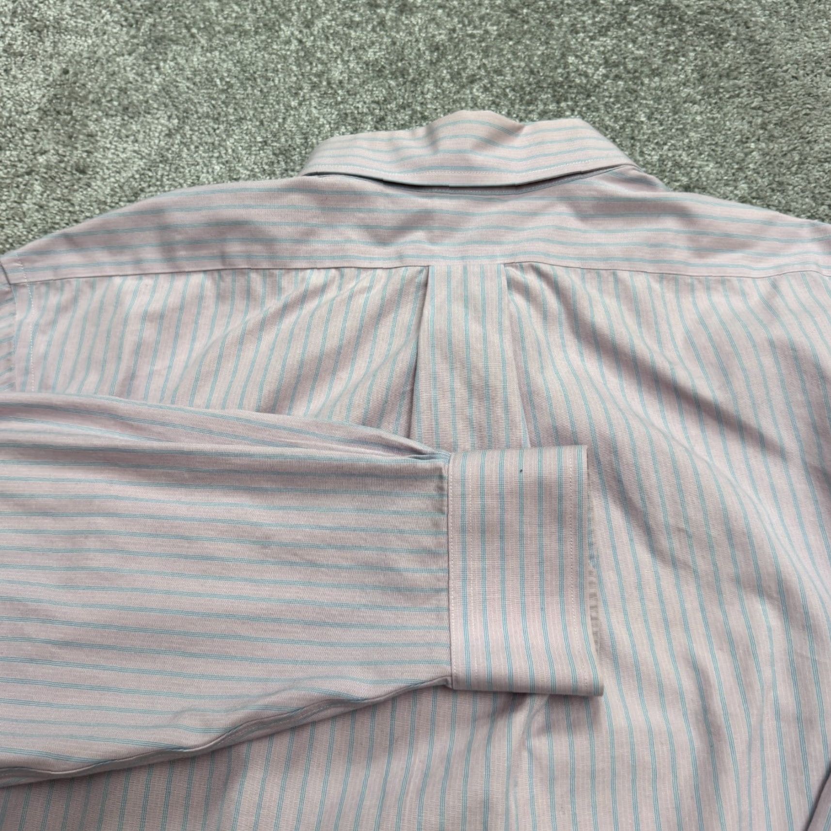 Brooks Brothers VINTAGE Brooks Brothers Dress Shirt Men 16.5 34 Pink Striped Cotton Blend Classic Shirt Size 46R - 4 Thumbnail