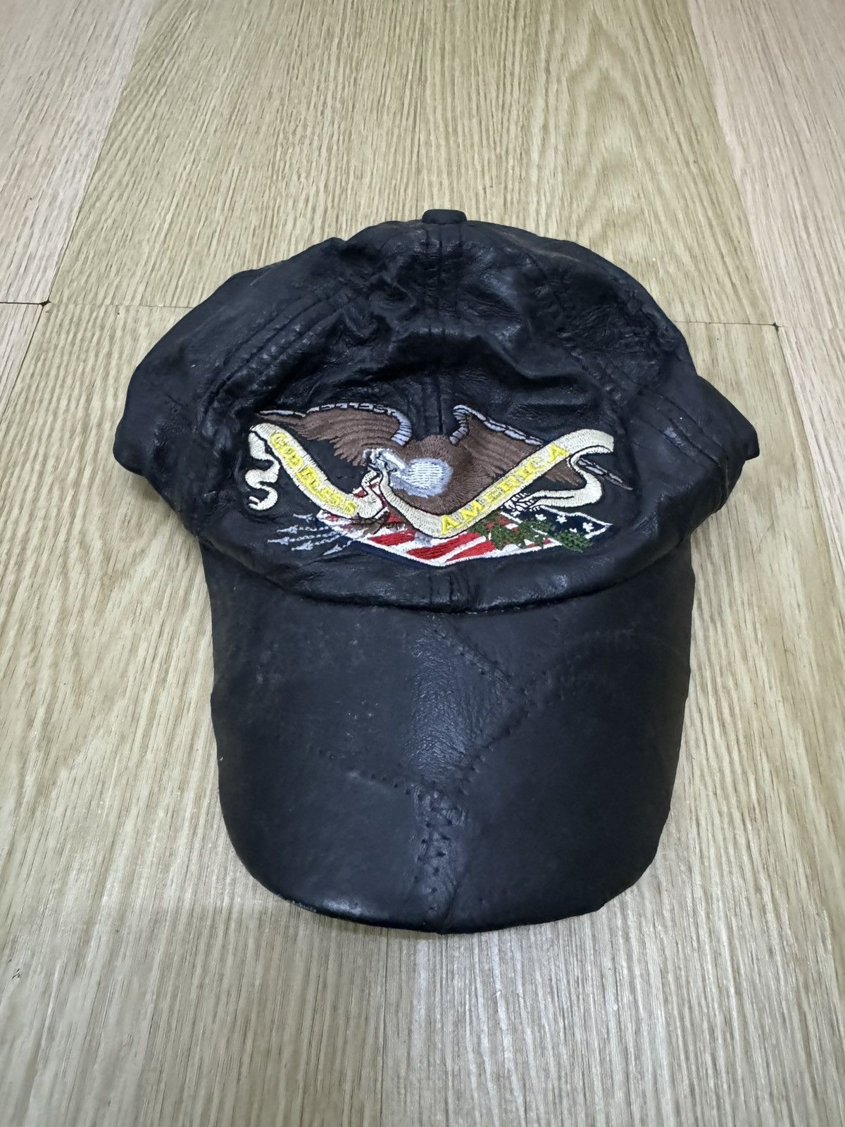 Leather × Vintage Vintage Goddess America leather cap Size ONE SIZE - 1 Thumbnail