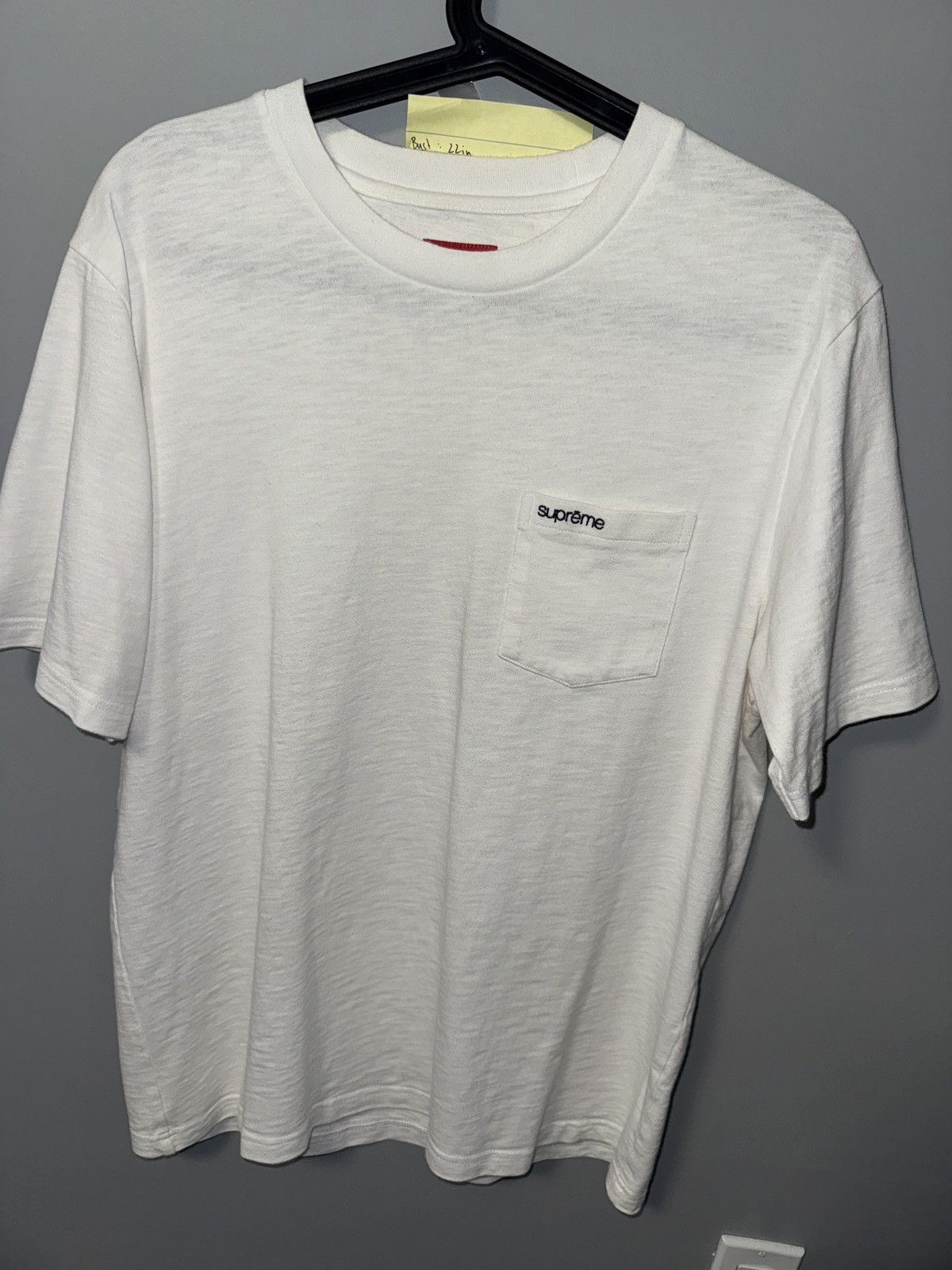 Supreme Supreme Embroidered pocket tee white size M Size US M / EU 48-50 / 2 - 6 Thumbnail