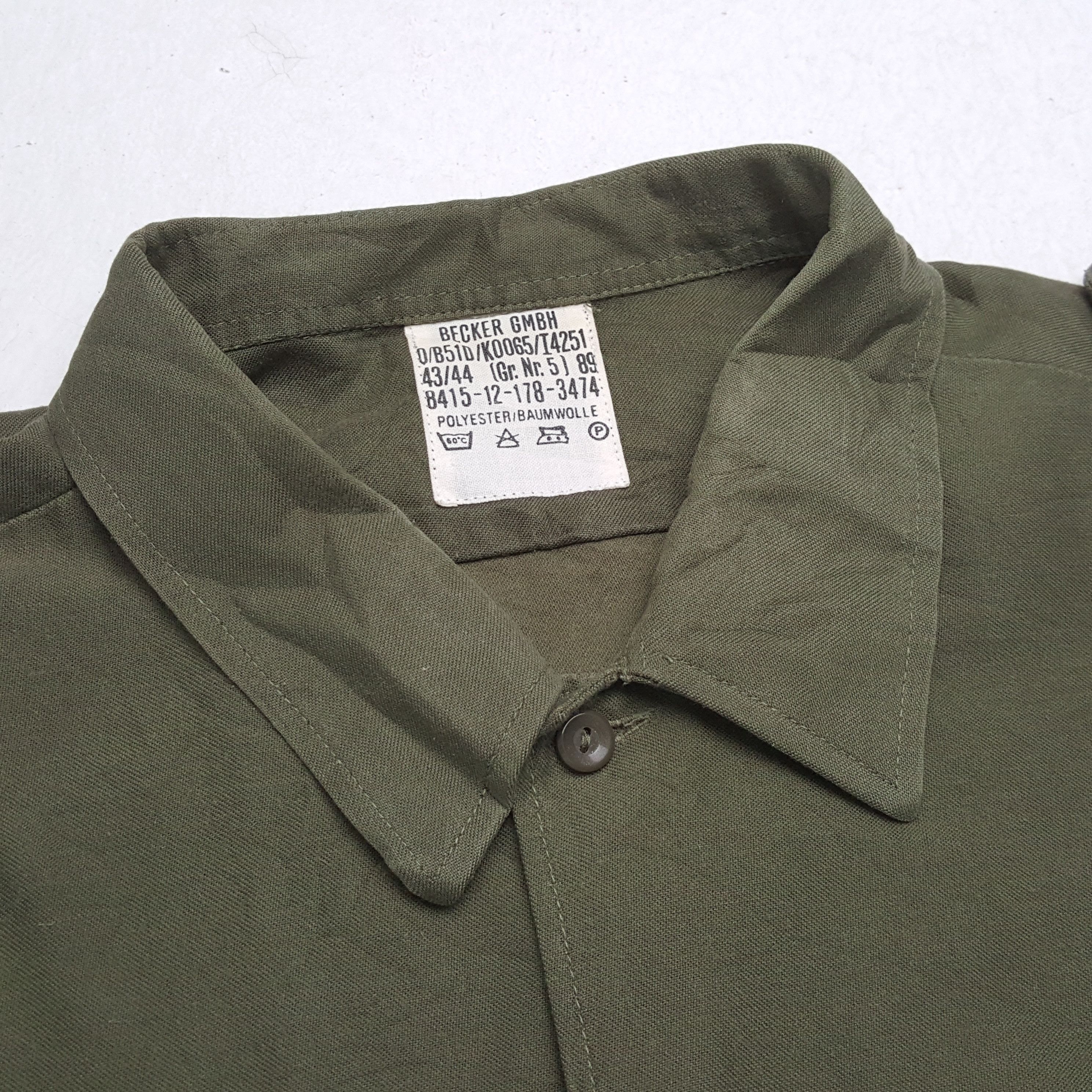 Vintage Vintage GERMANY Military Custom Style Brand Shirts Size US L / EU 52-54 / 3 - 10 Thumbnail