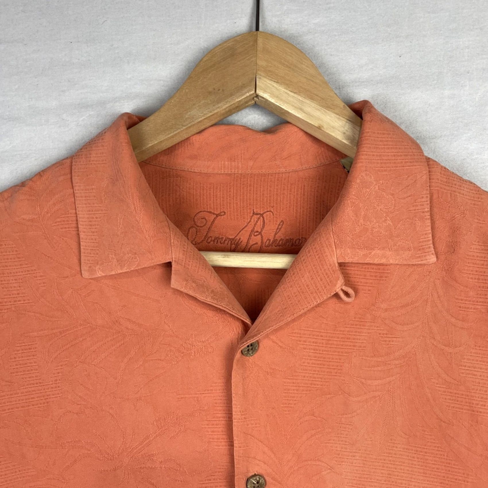 Tommy Bahama Tommy Bahama Shirt Mens Small Orange Paradise in Every Puff Camp Beach Silk Shirt Size US S / EU 44-46 / 1 - 7 Thumbnail