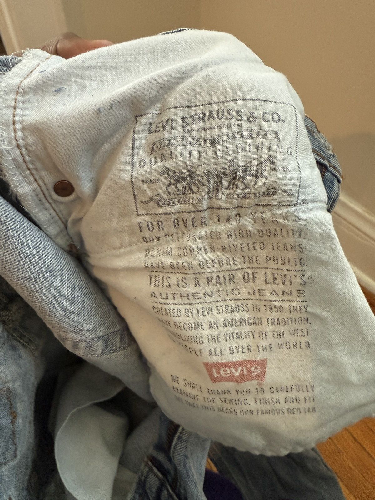 Levi's Vintage Clothing Vintage Levi 560 Loose Fit Taper Jeans Size US 32 / EU 48 - 3 Thumbnail