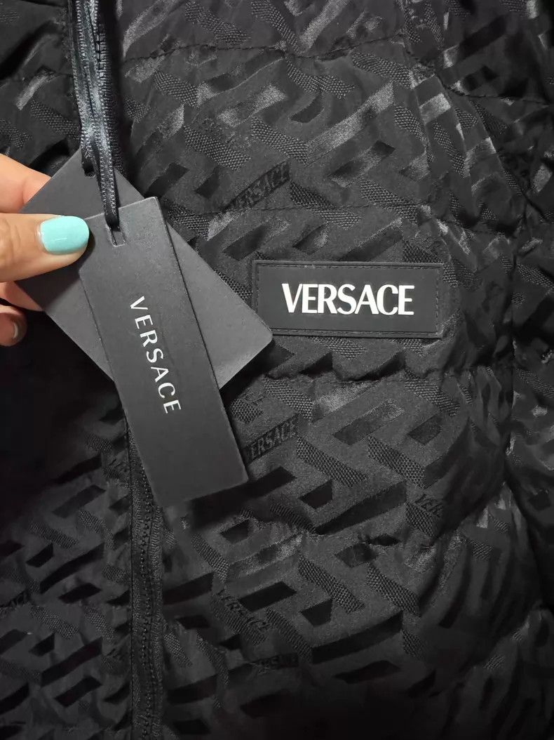 Versace Versace Hooded down jacket with a full logo Size M / US 6-8 / IT 42-44 - 3 Thumbnail