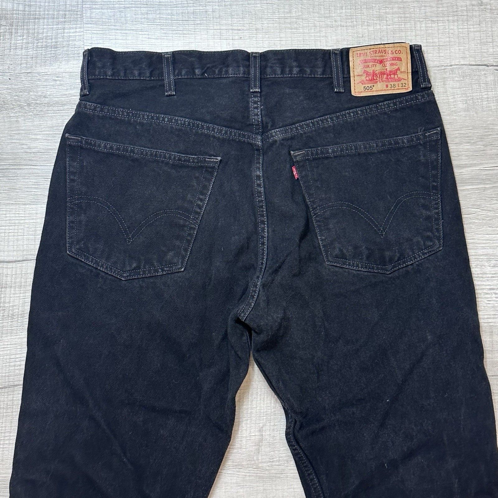 Levi's Levis 505 Jeans Mens 38x32 Denim Straight Leg Vintage Y2K Size US 38 / EU 54 - 8 Thumbnail