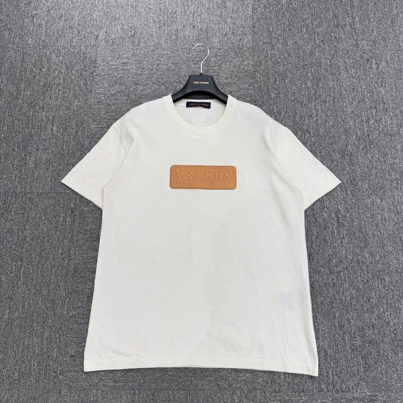 Louis Vuitton Louis Vuitton LV Leather Patch Knit Tee Size US L / EU 52-54 / 3 - 1 Thumbnail