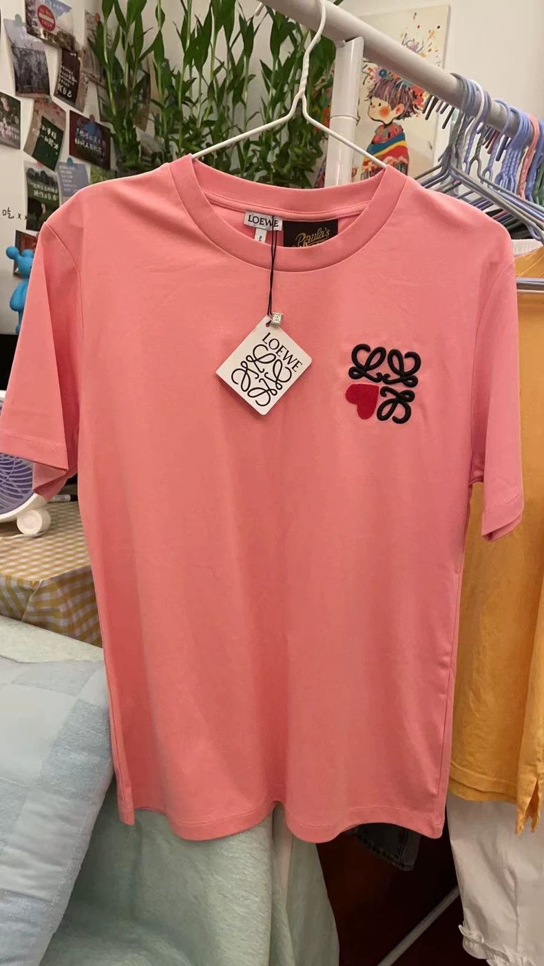 Loewe LOEWE Pink women's short-sleeved T-shirt Size M / US 6-8 / IT 42-44 - 1 Thumbnail