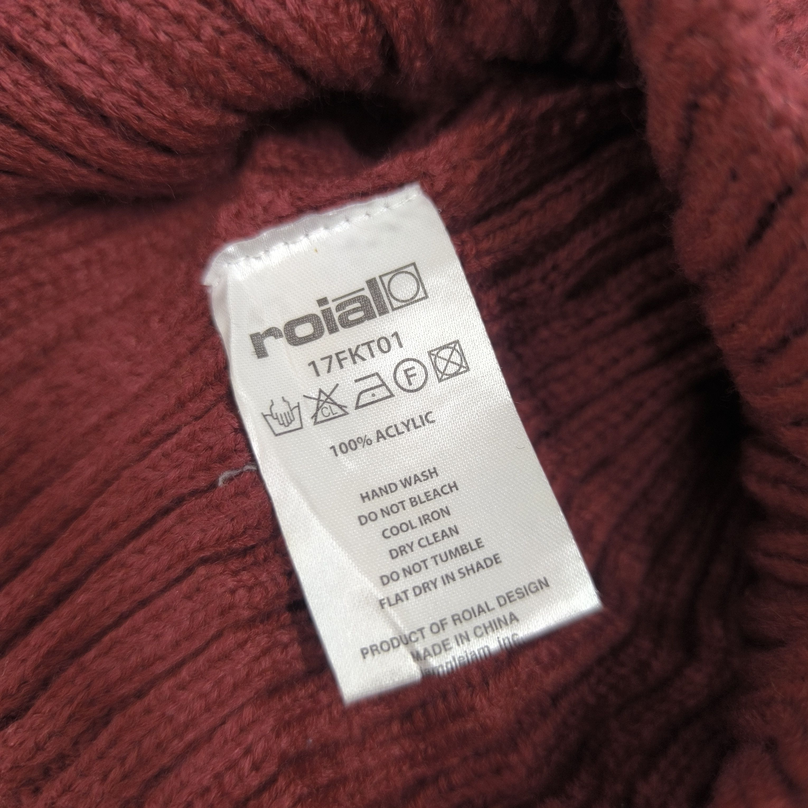 Japanese Brand ✨Japanese brand roial patch beanie hat Size ONE SIZE - 3 Thumbnail
