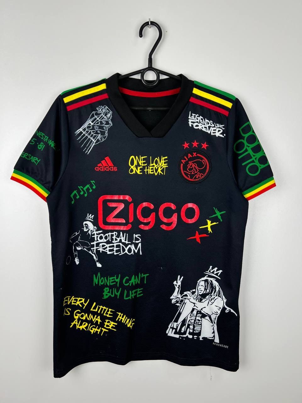 Vintage Ajax Adidas Bob Marley replica t-shirts size S Size US S / EU 44-46 / 1 - 1 Thumbnail