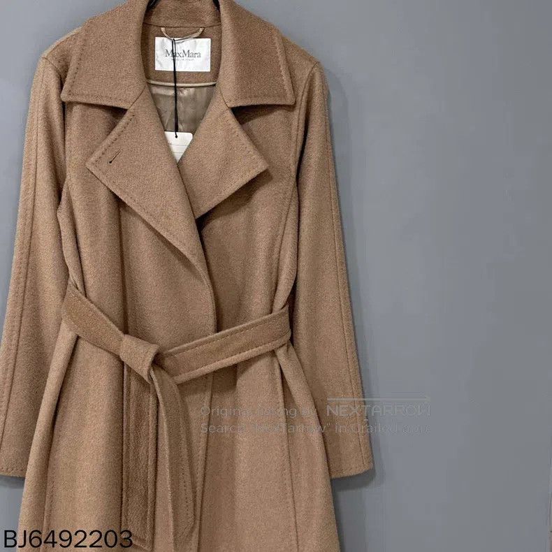 Max Mara Max Mara Camel Collar Coat Size M / US 6-8 / IT 42-44 - 1 Thumbnail