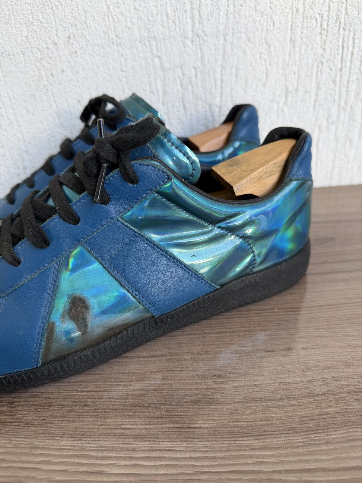 Maison Margiela Iridescent Gats trainers Size US 10 / EU 43 - 8 Thumbnail