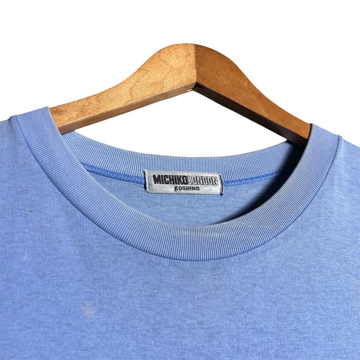 Michiko Koshino London Vintage Michiko London Koshino Big Logo T-Shirt Size US L / EU 52-54 / 3 - 4 Thumbnail