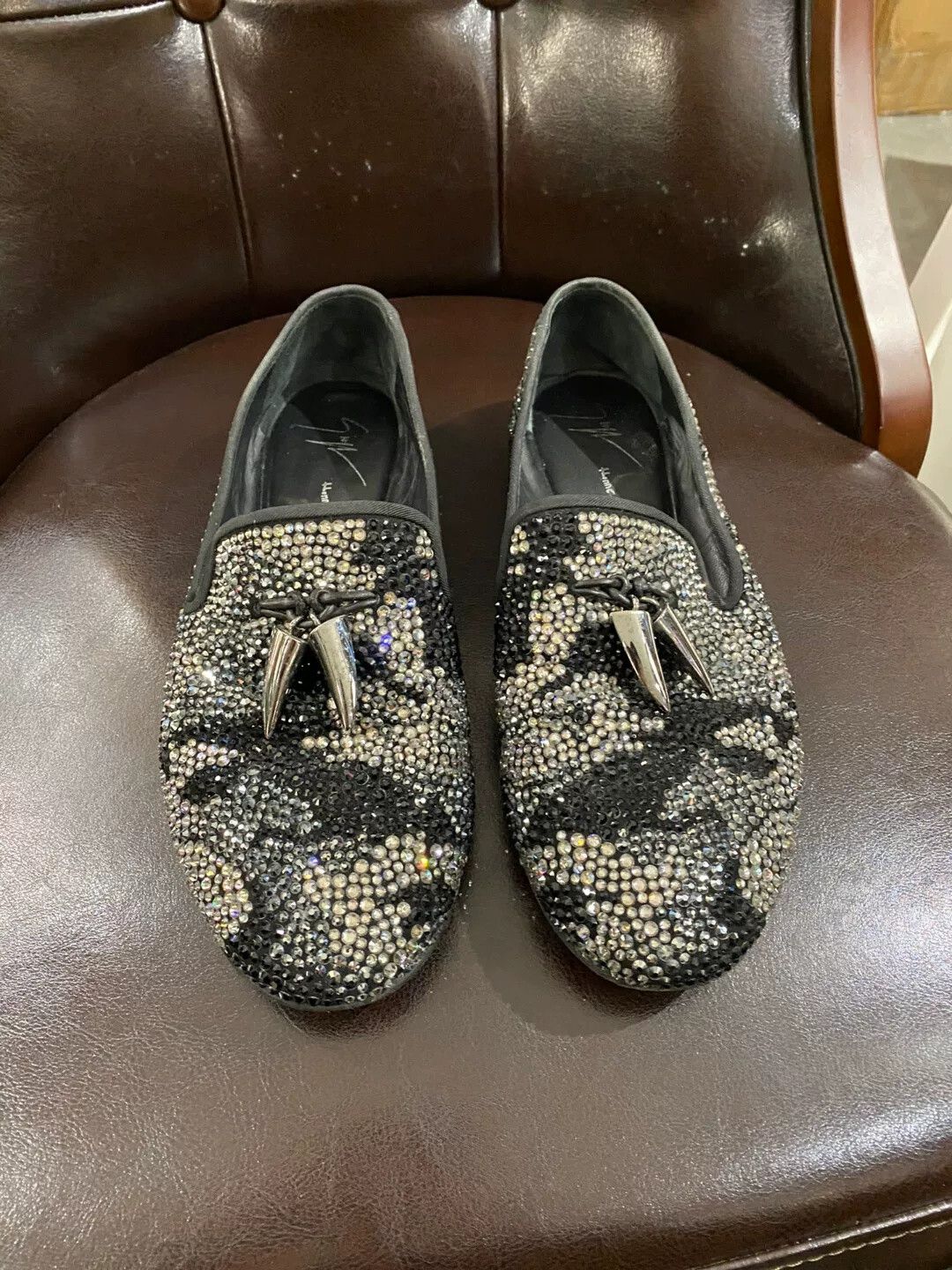 Giuseppe Zanotti Giuseppe Zanotti GZ Crystal Loafers Size US 7 / EU 40 - 1 Thumbnail