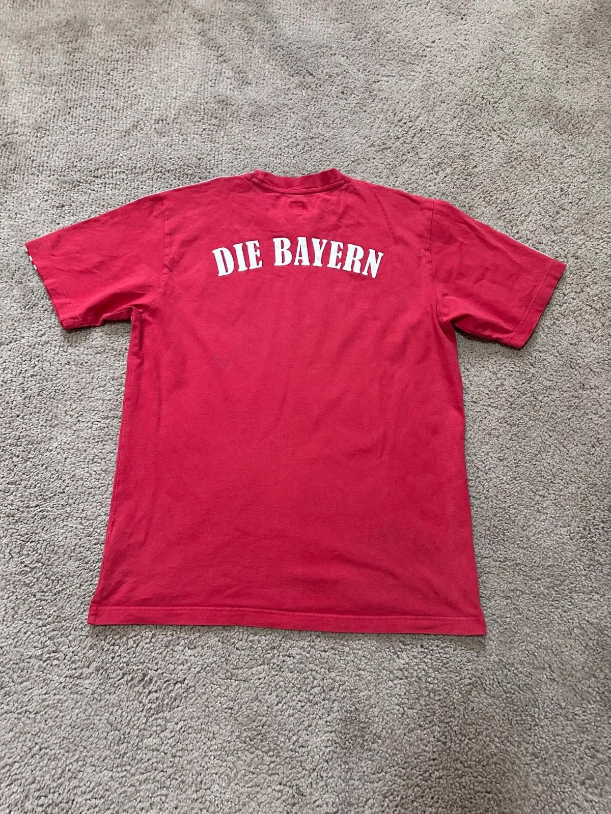 Adidas Vintage Adidas Bayern Munich 2007 Red Tee Sz M Size US M / EU 48-50 / 2 - 7 Thumbnail