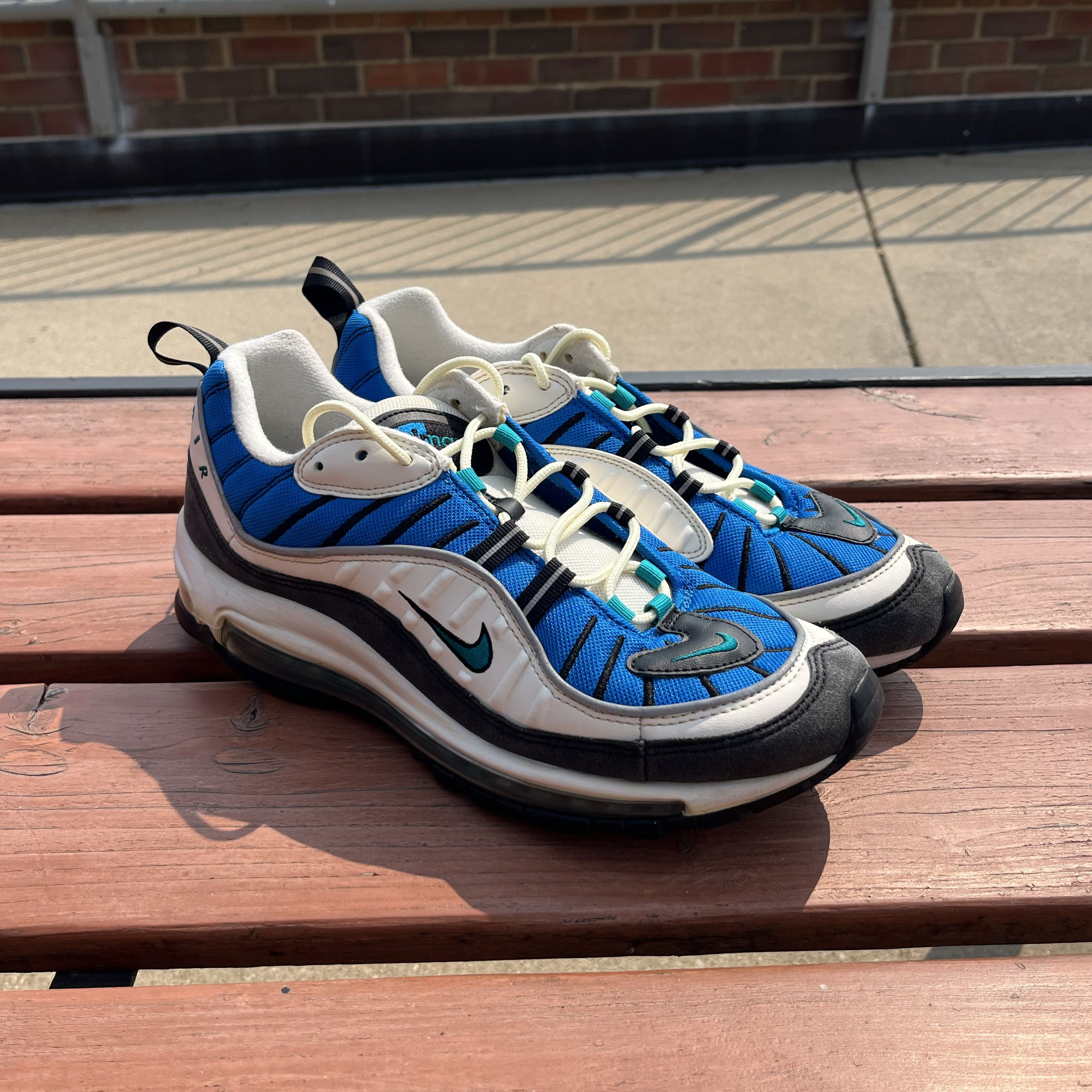 Nike Nike Air Max 98 Radiant Emerald (Size 10US M / 12 USW) Size US 10 / EU 43 - 1 Thumbnail