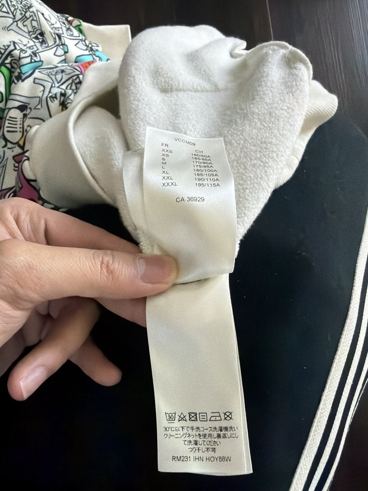 Louis Vuitton Louis Vuitton Monogram Cosmics Hoodie Size US M / EU 48-50 / 2 - 7 Thumbnail