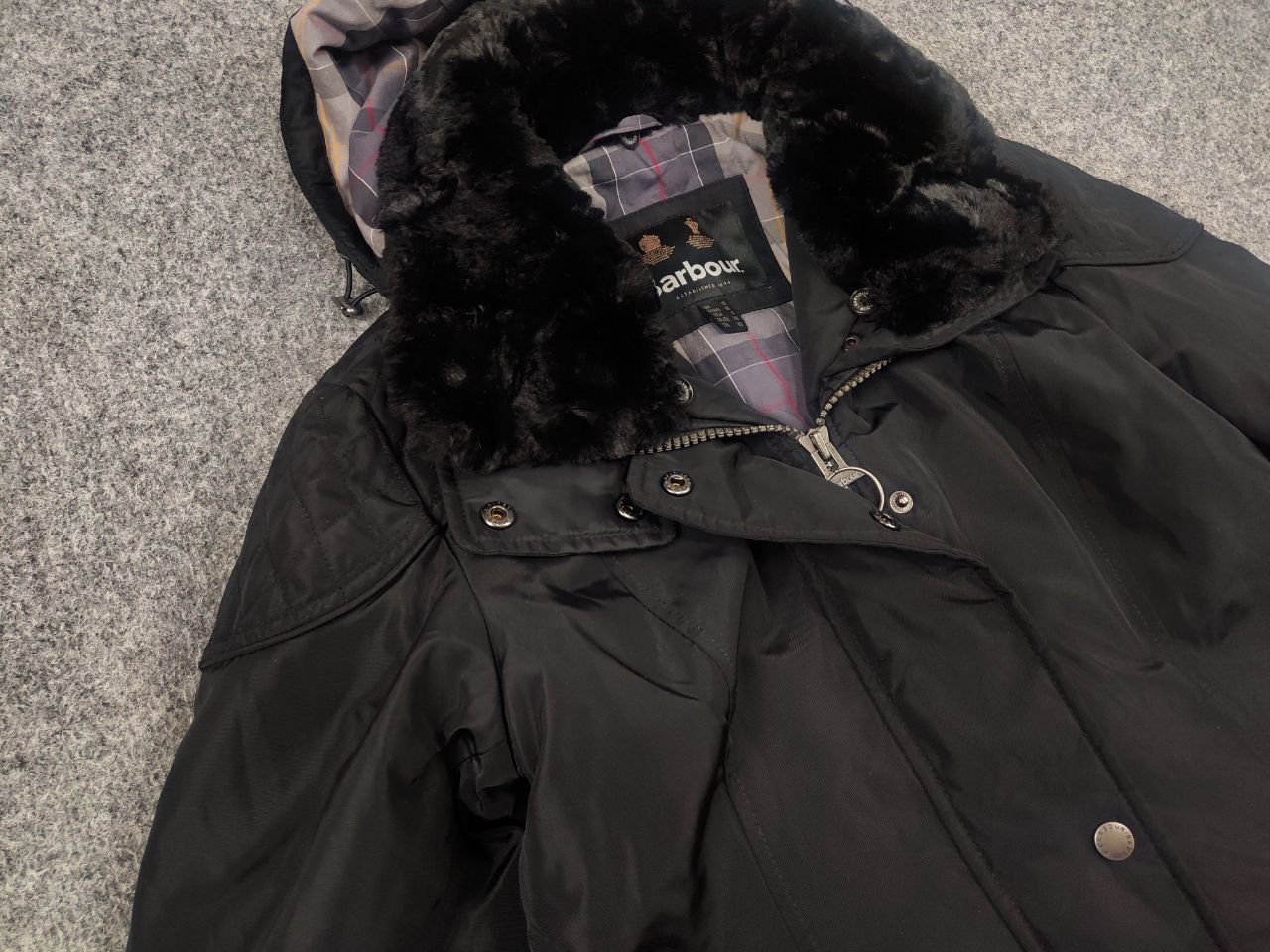 Barbour Barbour International outlaw waterproof Zip Fur Parka Jacket Size M / US 6-8 / IT 42-44 - 8 Thumbnail