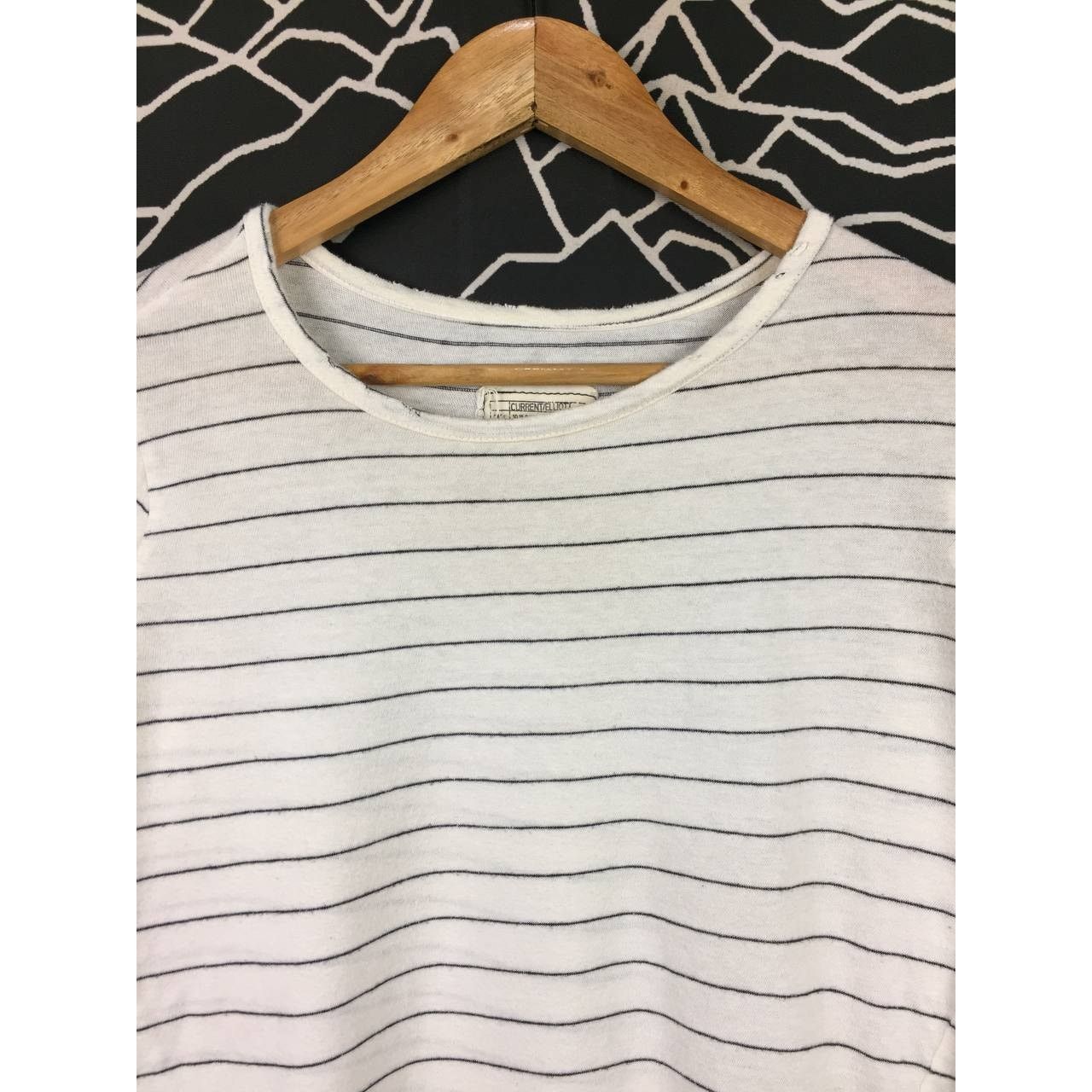 Current/Elliot Current/Elliott Minimalist Striped Long Sleeve Tee Size S / US 4 / IT 40 - 3 Thumbnail