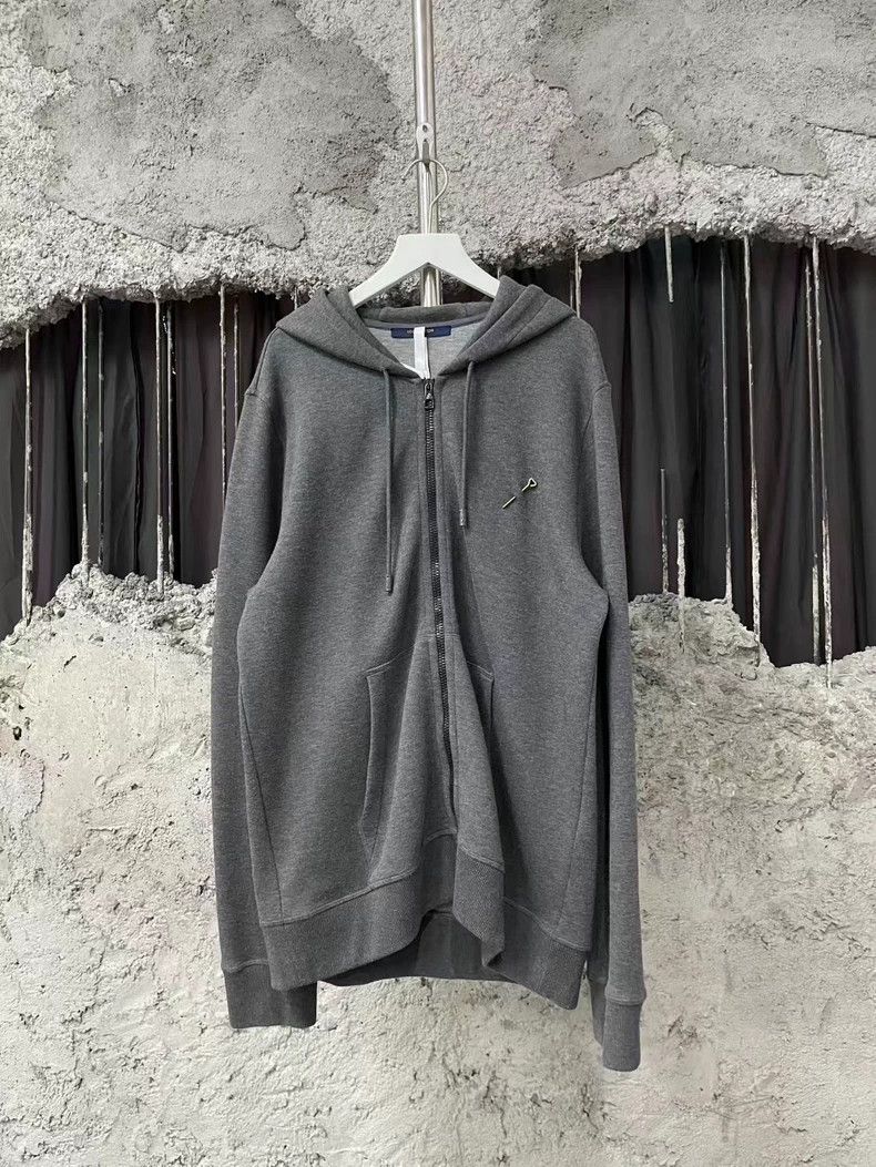 Louis Vuitton Louis Vuitton Grey pin decorated hoodie Size US L / EU 52-54 / 3 - 1 Thumbnail