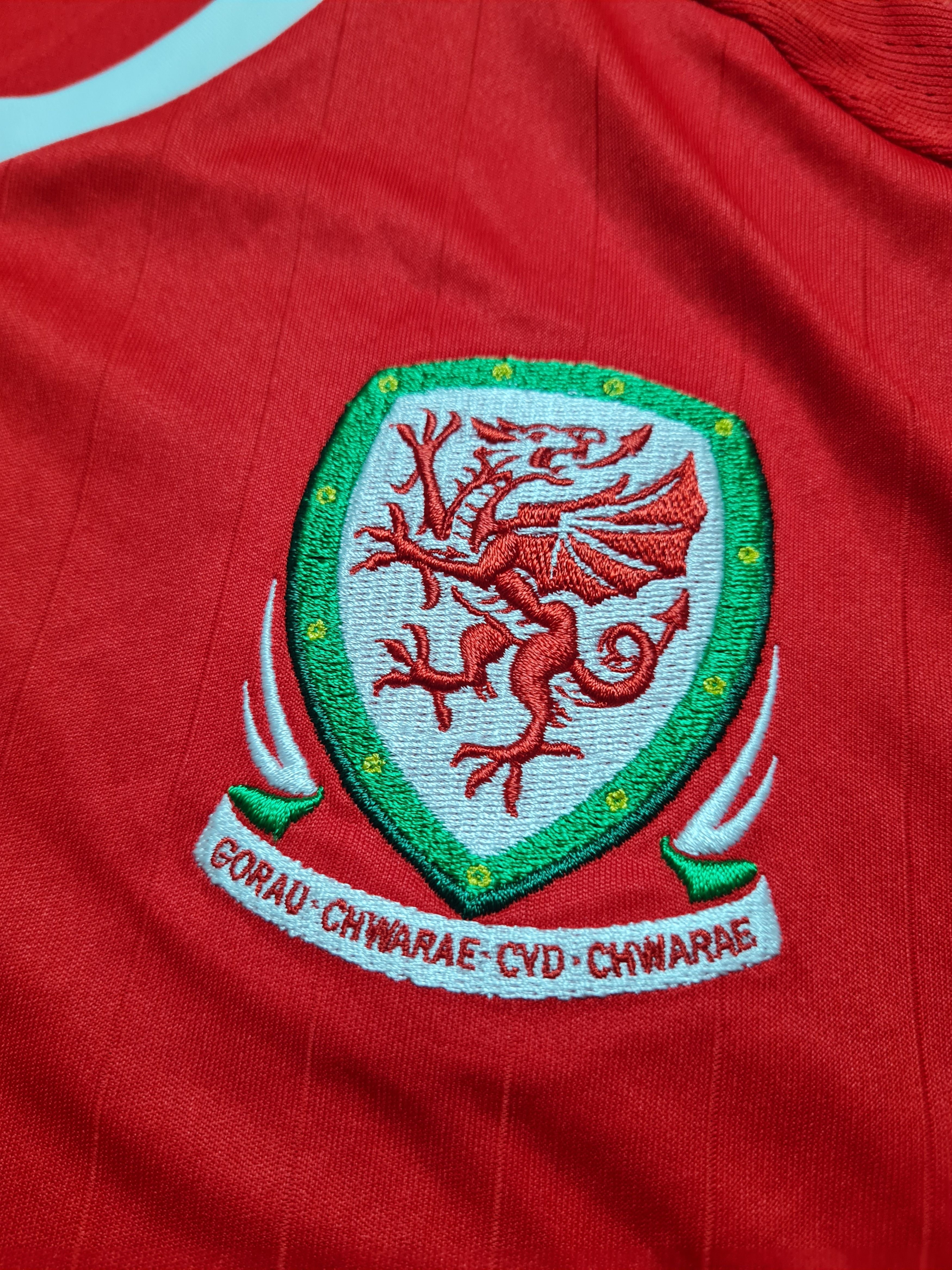 Adidas ADIDAS WALES NATIONAL TEAM 2016/2017 HOME FOOTBALL SHIRT S Size US S / EU 44-46 / 1 - 14 Thumbnail