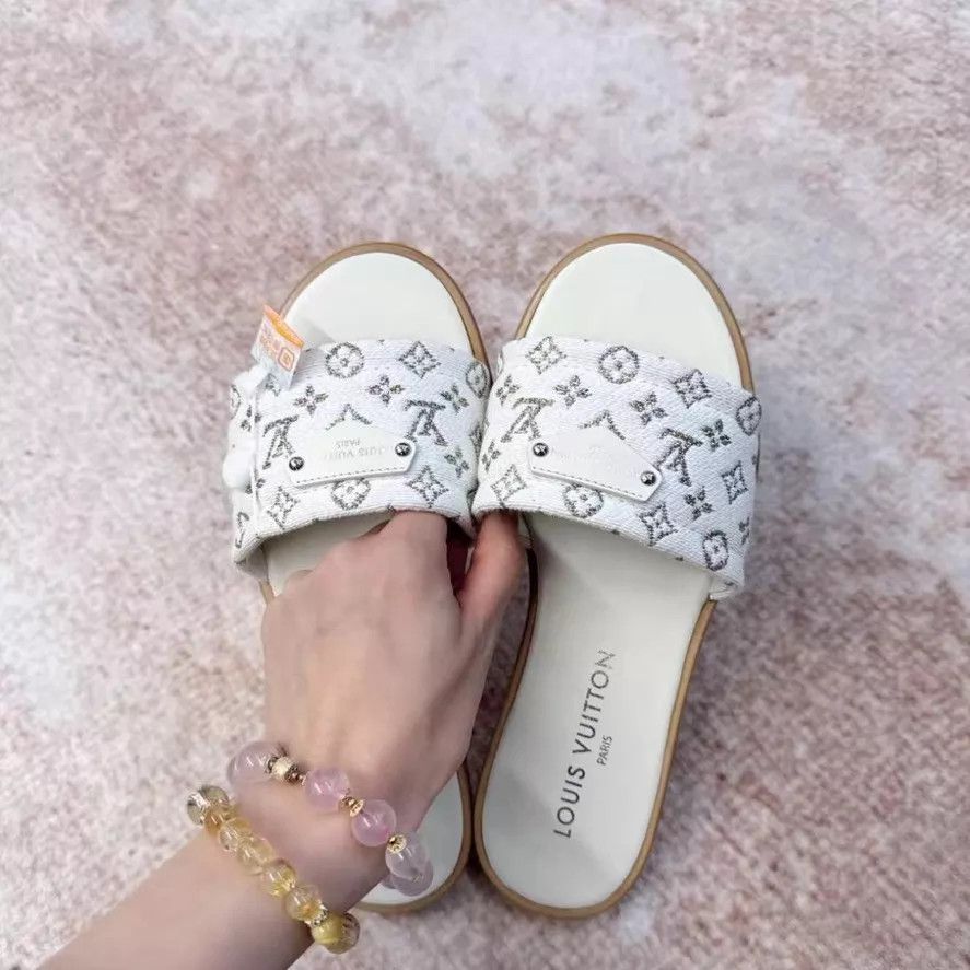 Louis Vuitton Louis Vuitton Slippers 38 Unused Size US 7.5 / IT 37.5 - 2 Thumbnail