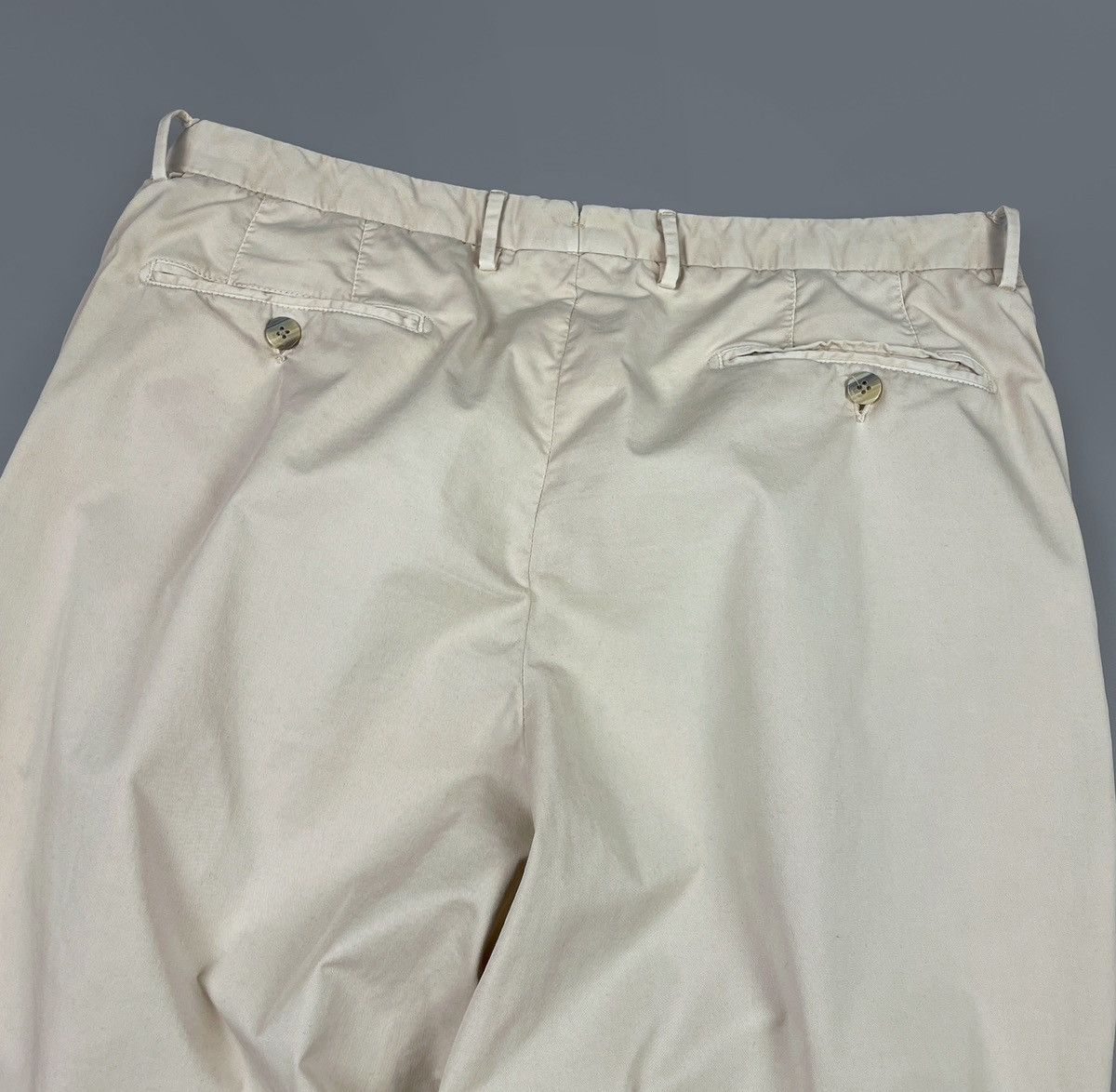 Boglioli Men's BOGLIOLI Milano Flat Front Beige Chino Pants Size 50 Size US 34 / EU 50 - 4 Thumbnail