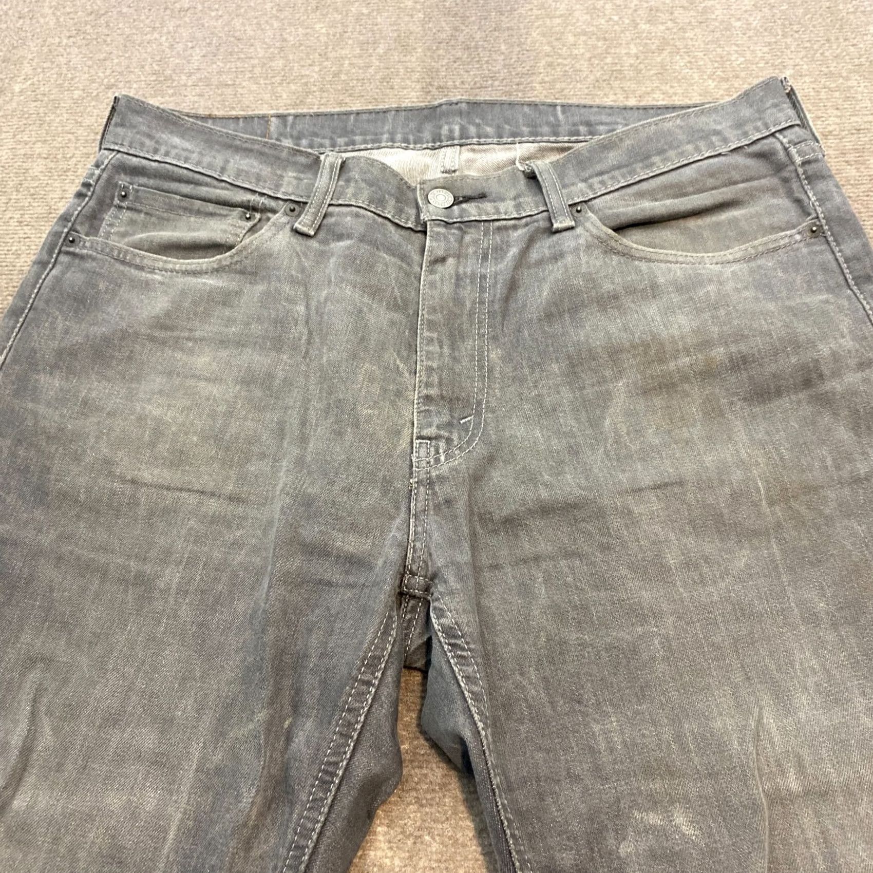 Levi's Levi's Jeans Men 541 Straight Fit Faded Gray Distressed Denim 36 37x31 Size US 36 / EU 52 - 3 Thumbnail