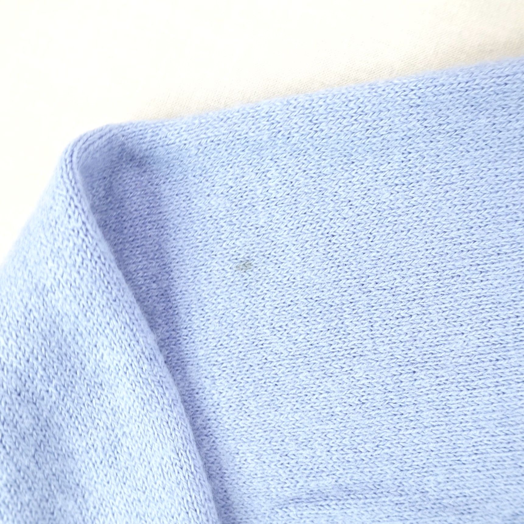 Lacoste VINTAGE Lacoste Izod Sweater Mens Medium Blue V-Neck Croc Logo Pullover 60s Size US M / EU 48-50 / 2 - 4 Thumbnail