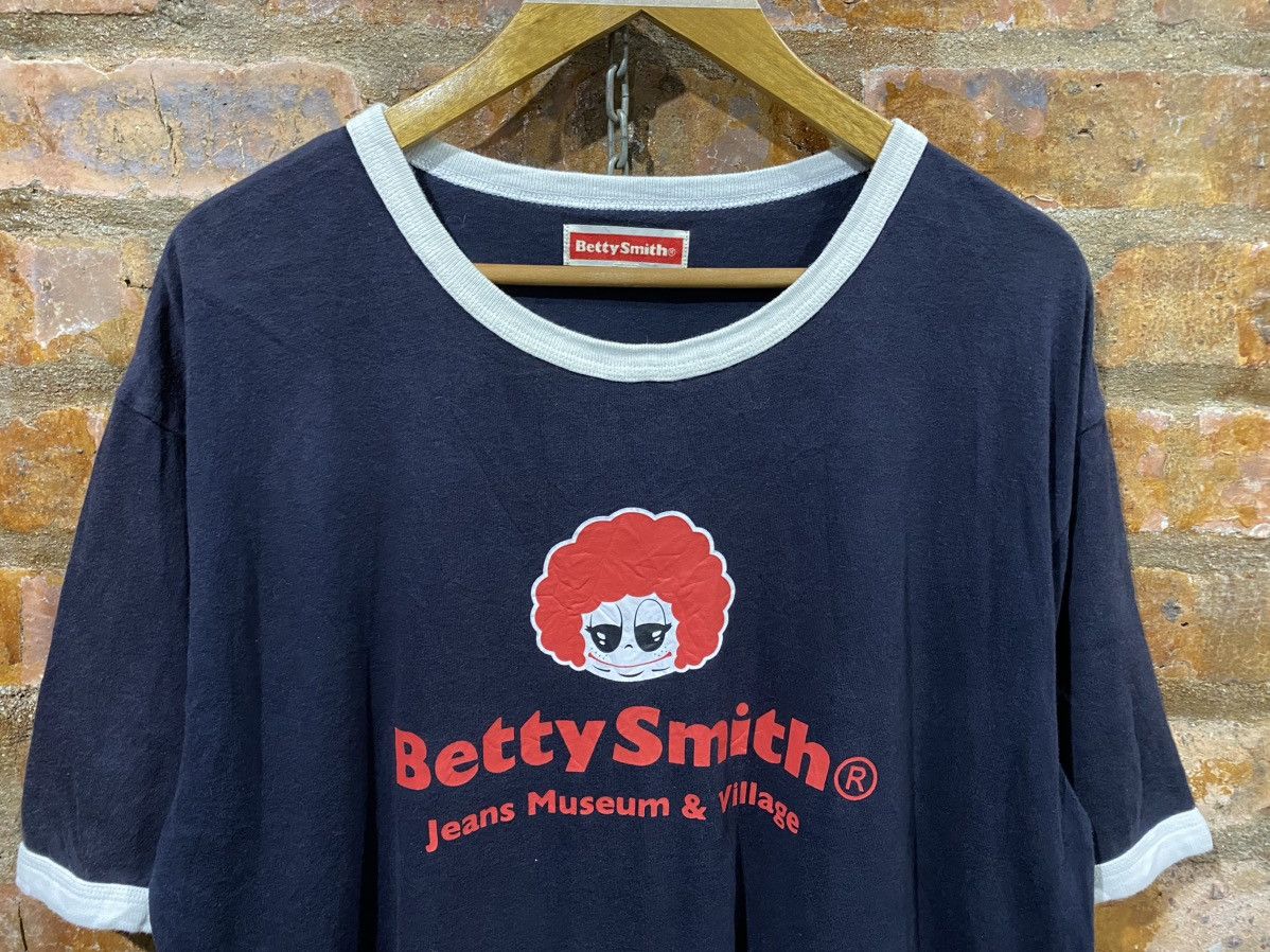 Angel Blue 1990s Betty Blue Japan Ring tee Size US M / EU 48-50 / 2 - 3 Thumbnail