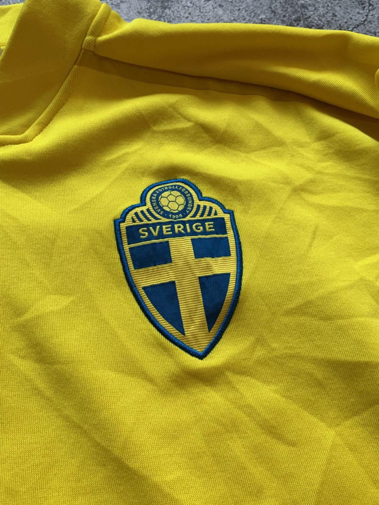 Adidas 🔥ADIDAS SWEDEN 2018 TRACK TOP BLOCKCORE JACKET Size US XL / EU 56 / 4 - 4 Thumbnail