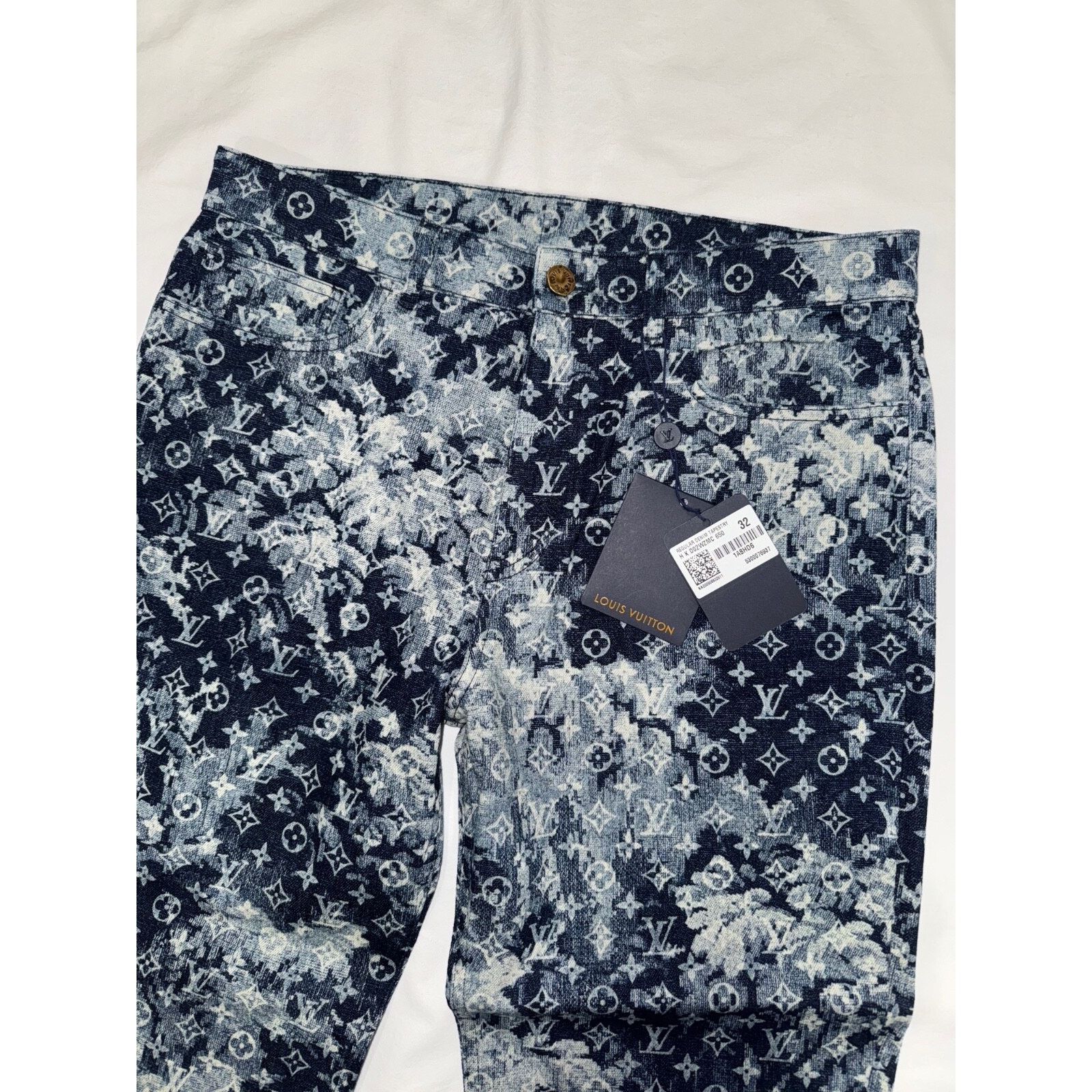 Louis Vuitton Louis Vuitton Tapestry Regular Denim Blue Monogram Logo Size US 32 / EU 48 - 5 Thumbnail