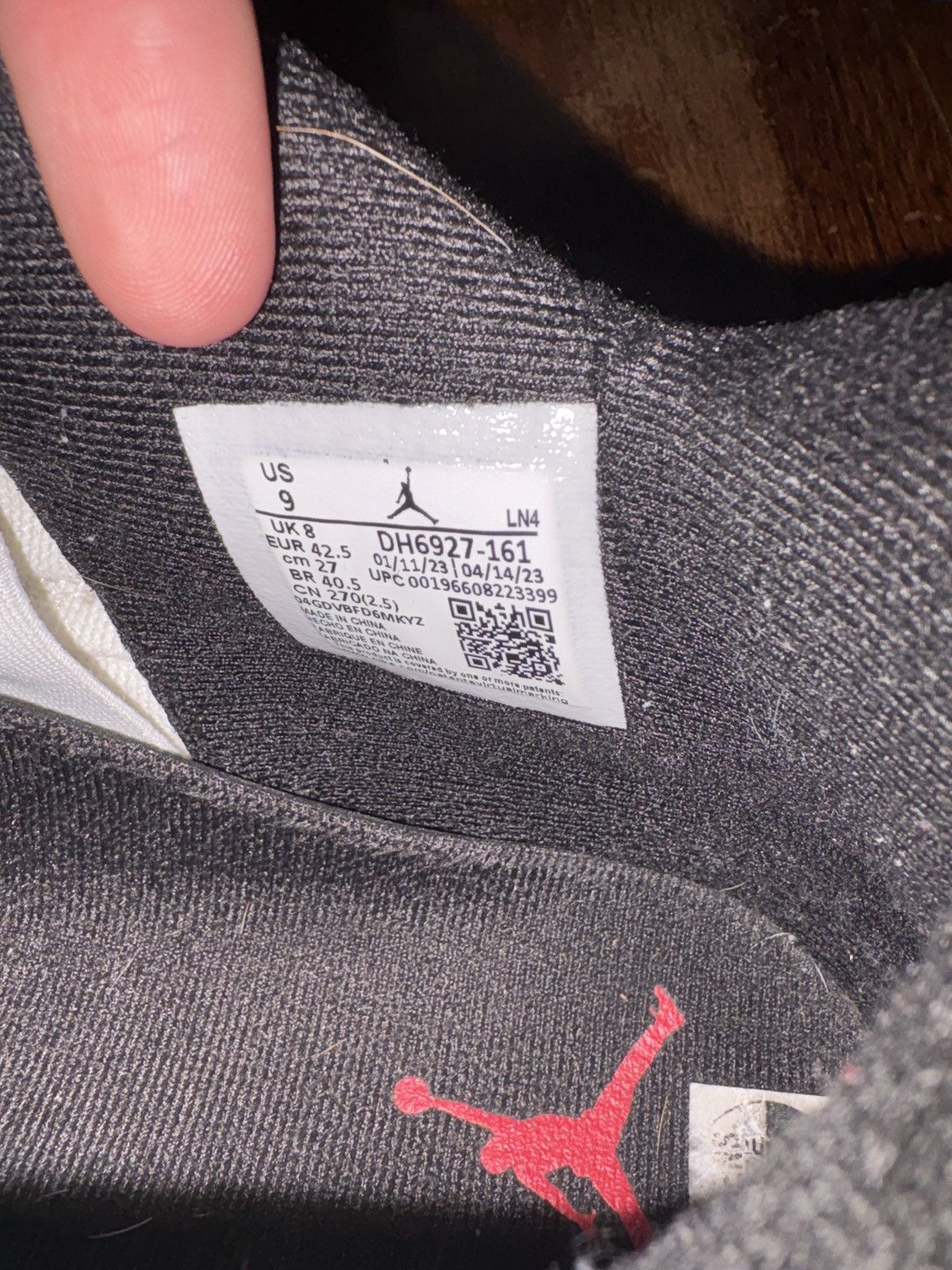 Jordan Brand Jordan 4 red cement Size US 9 / EU 42 - 6 Thumbnail