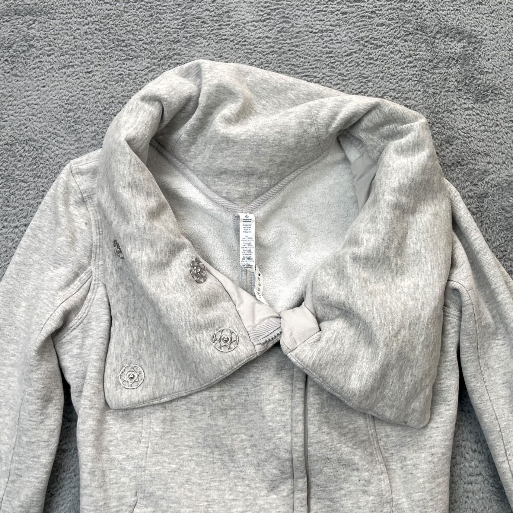 Lululemon Lululemon Jacket Womens 10 Gray Cotton Fleece Zip Short Sleeve Pocket Lined Slim Regular Coat Outdoor Preppy Size L / US 10 / IT 46 - 5 Thumbnail
