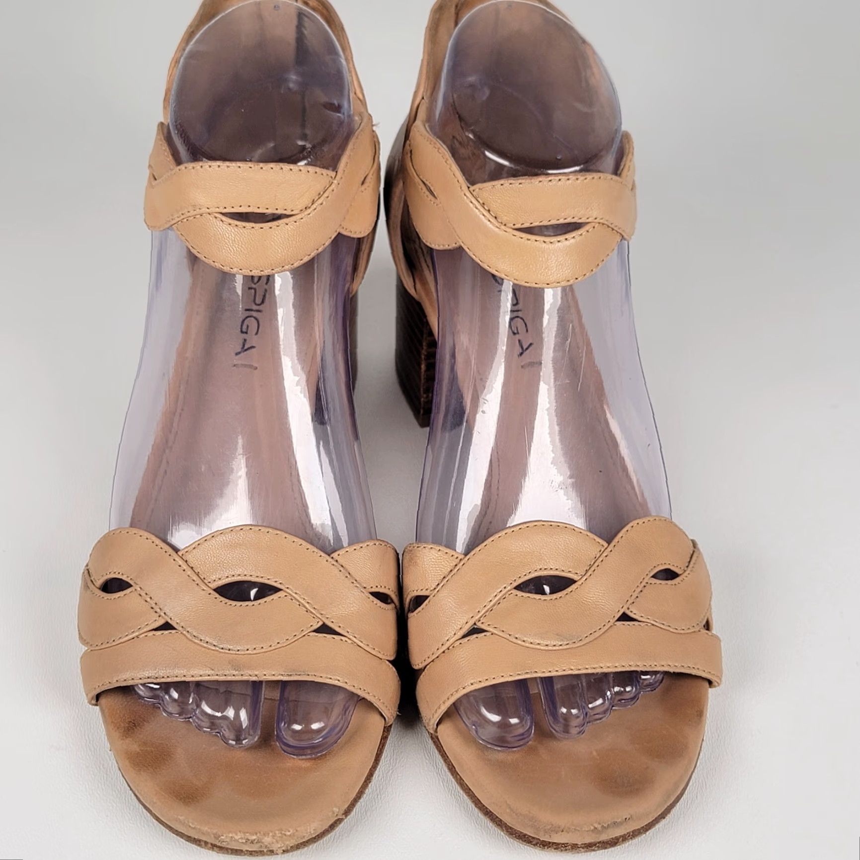 Vintage Via Spiga Beige Leather Slingback Heels Open Toe Buckle 7M Womens Sandals Block Heel ITALY Size US 7 / IT 37 - 2 Thumbnail