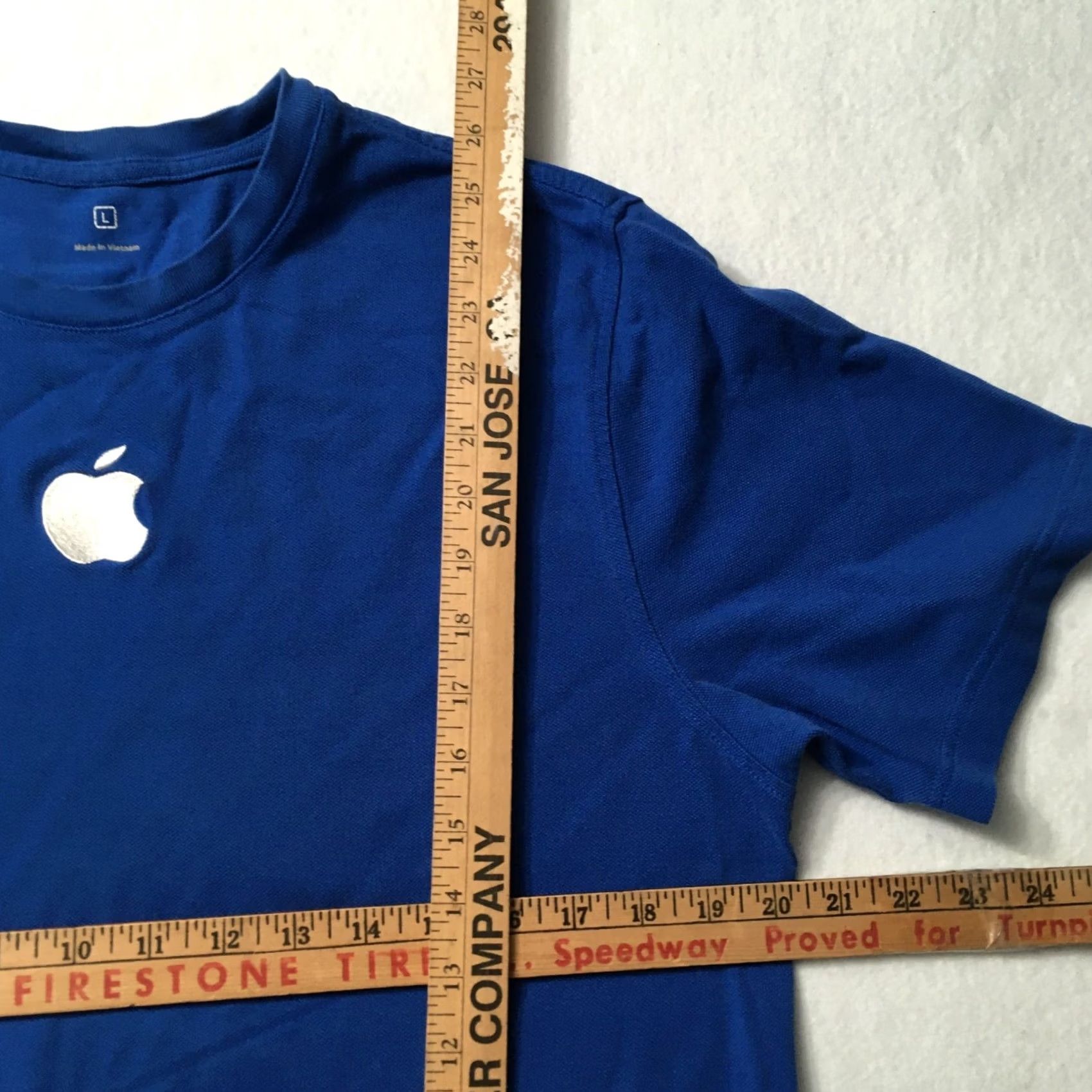 Apple Vintage Y2K Apple Computer Tshirt EMBROIDERED Graphic BLUE Size US L / EU 52-54 / 3 - 4 Thumbnail